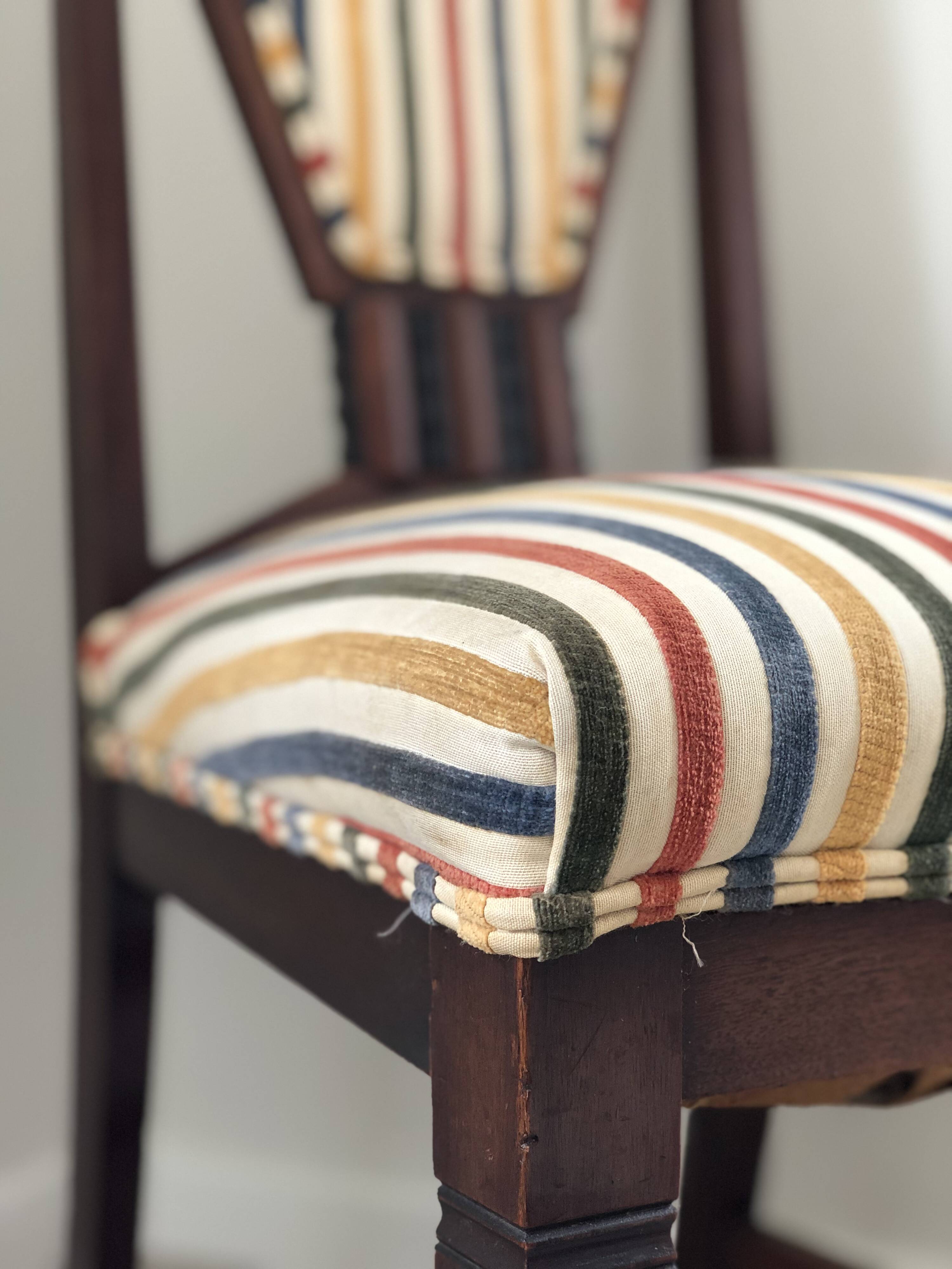 Set of 4 Art Deco Amsterdam School ‘t Woonhuys Dining Chairs The Netherland