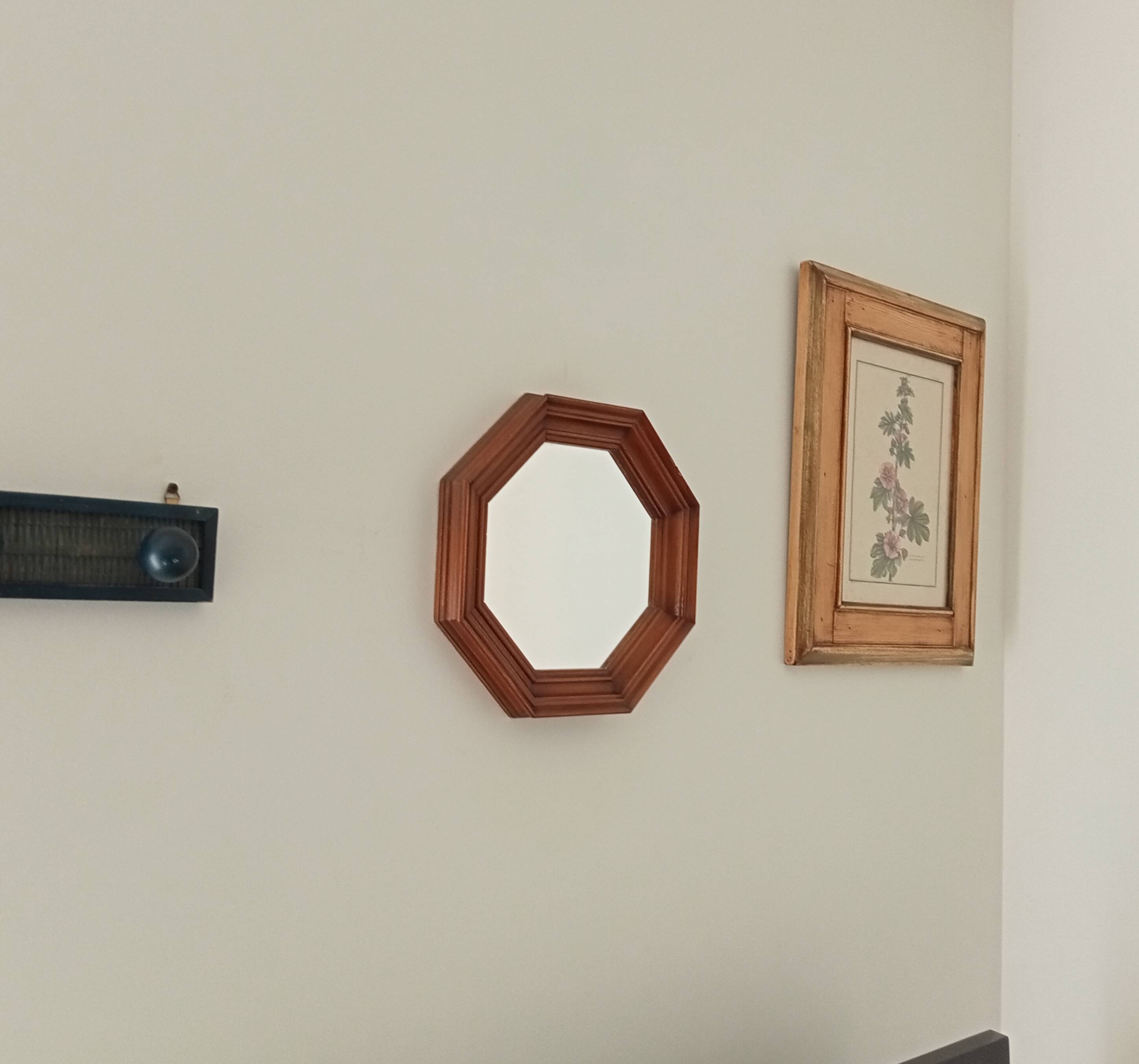 Vintage octagonal mirror 30*30cm