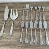 14 fish cutlery sets, 6 forks, 6 knives, 2 stainless steel serving cutlery sets