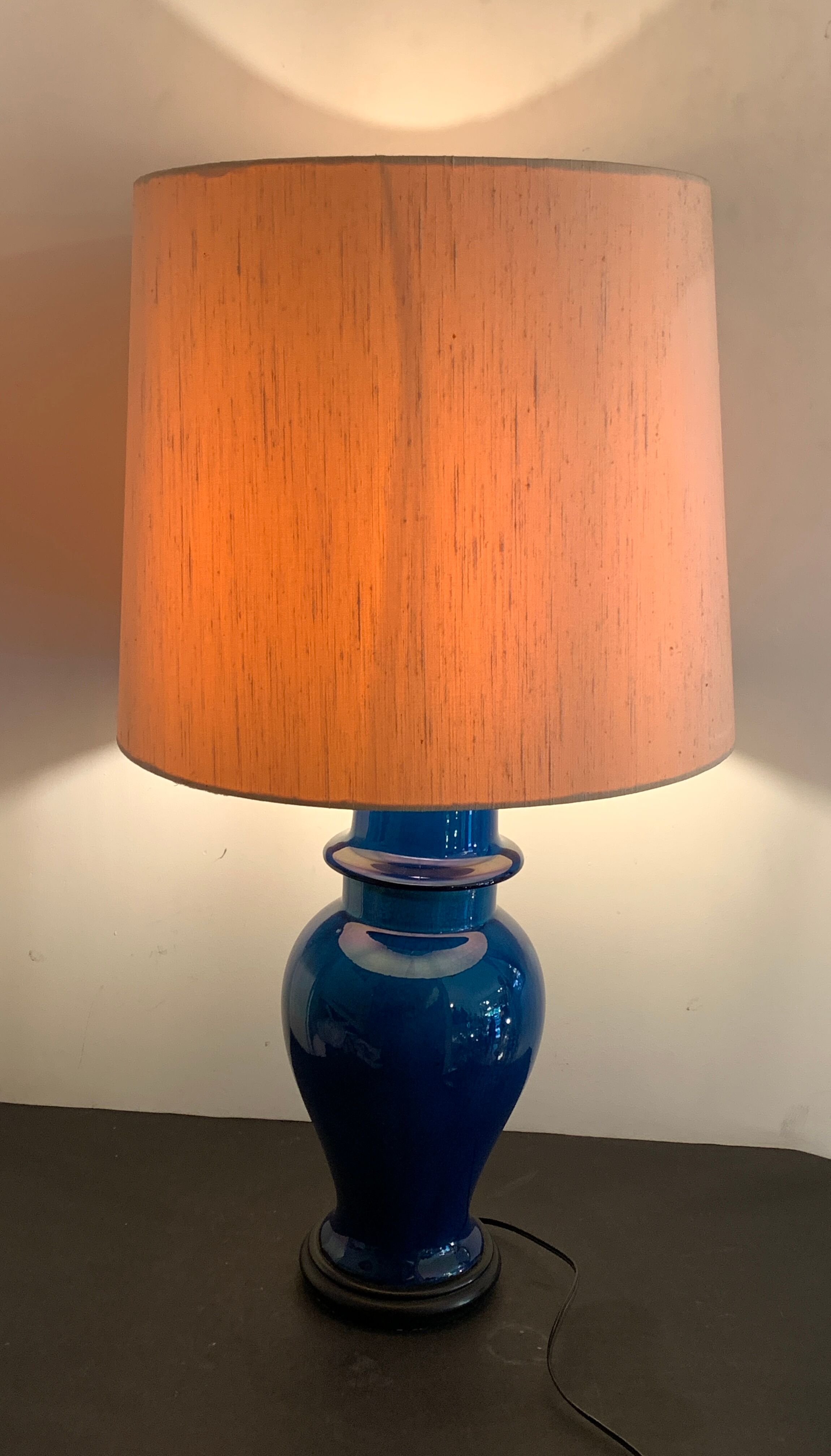 Cracked ceramic lamp base, 1970