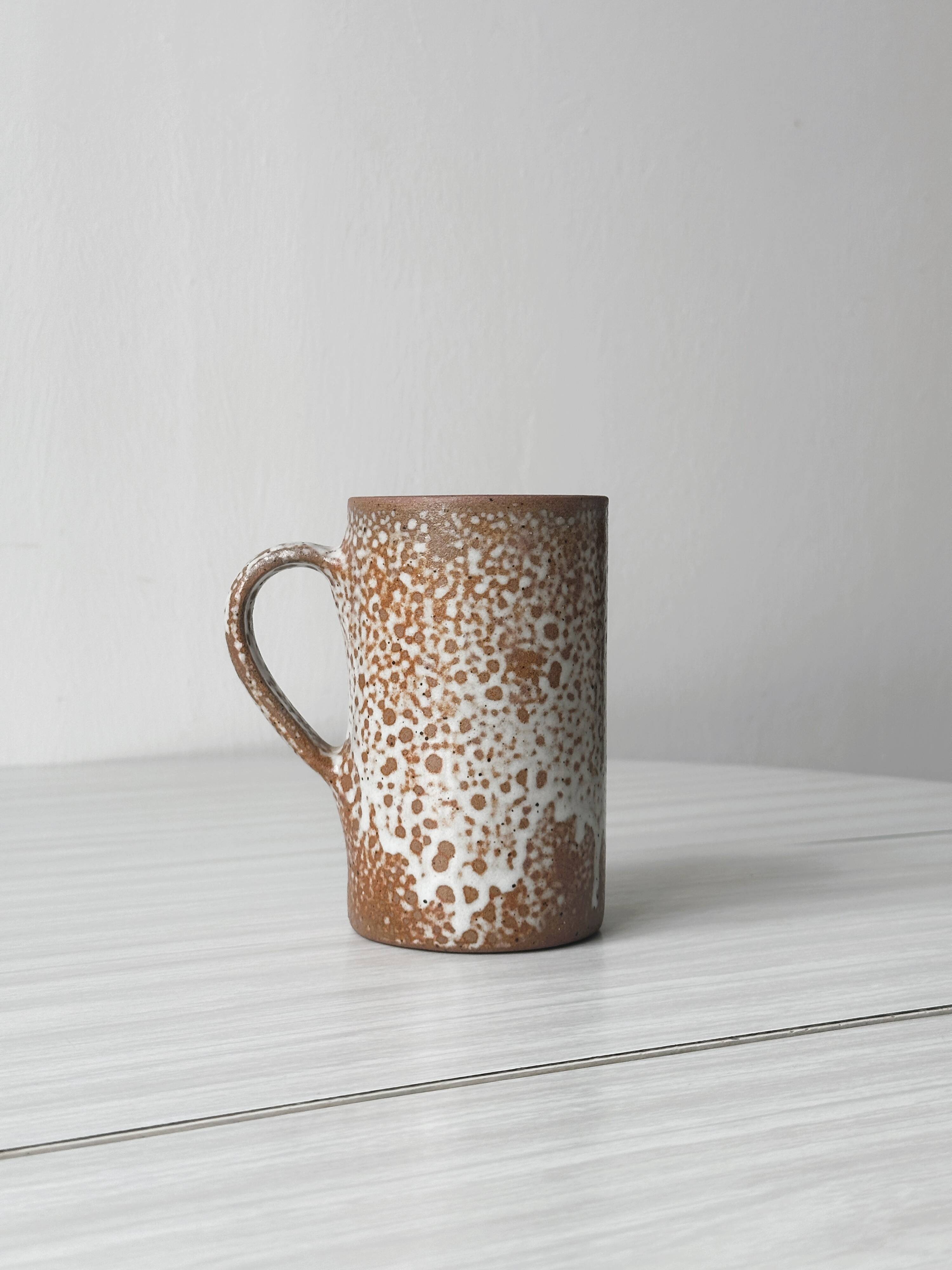 Ceramic mug.