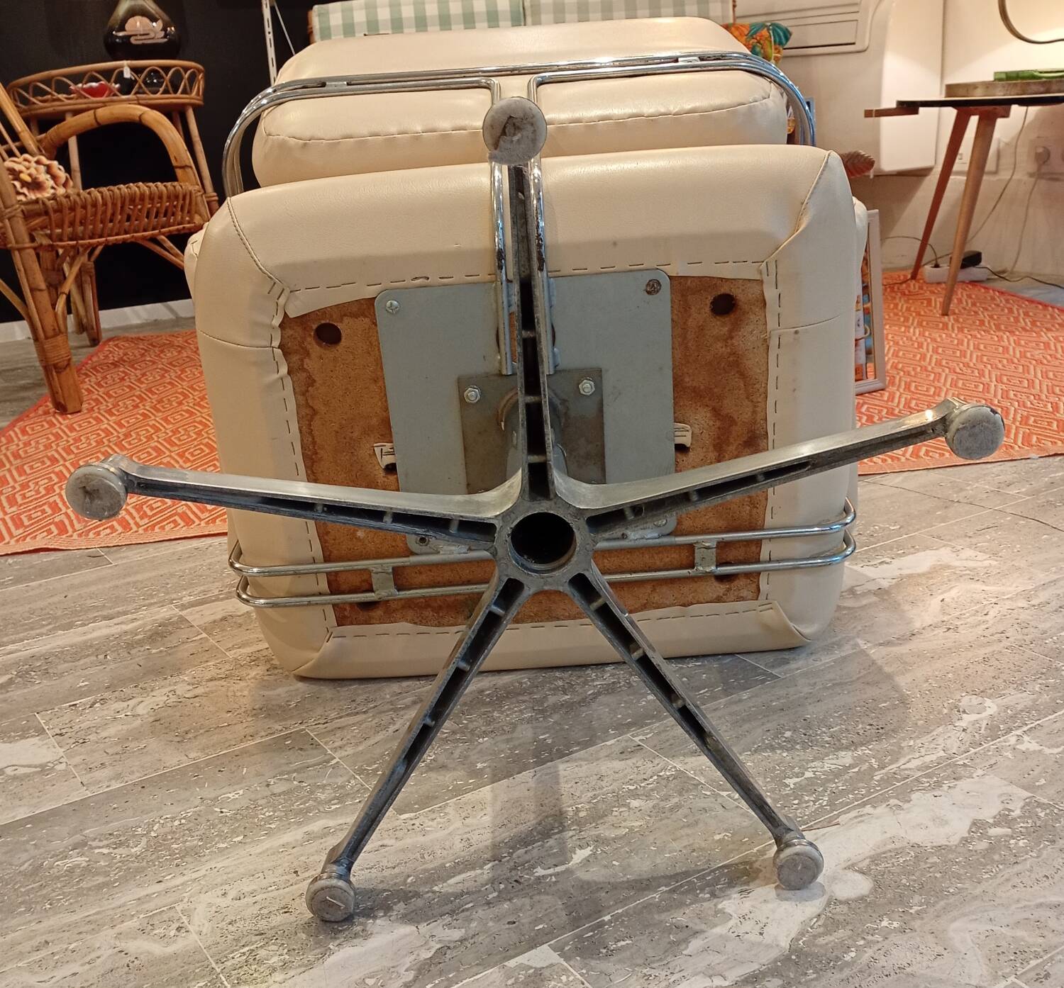 1970s armchair