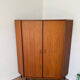Corner cabinet