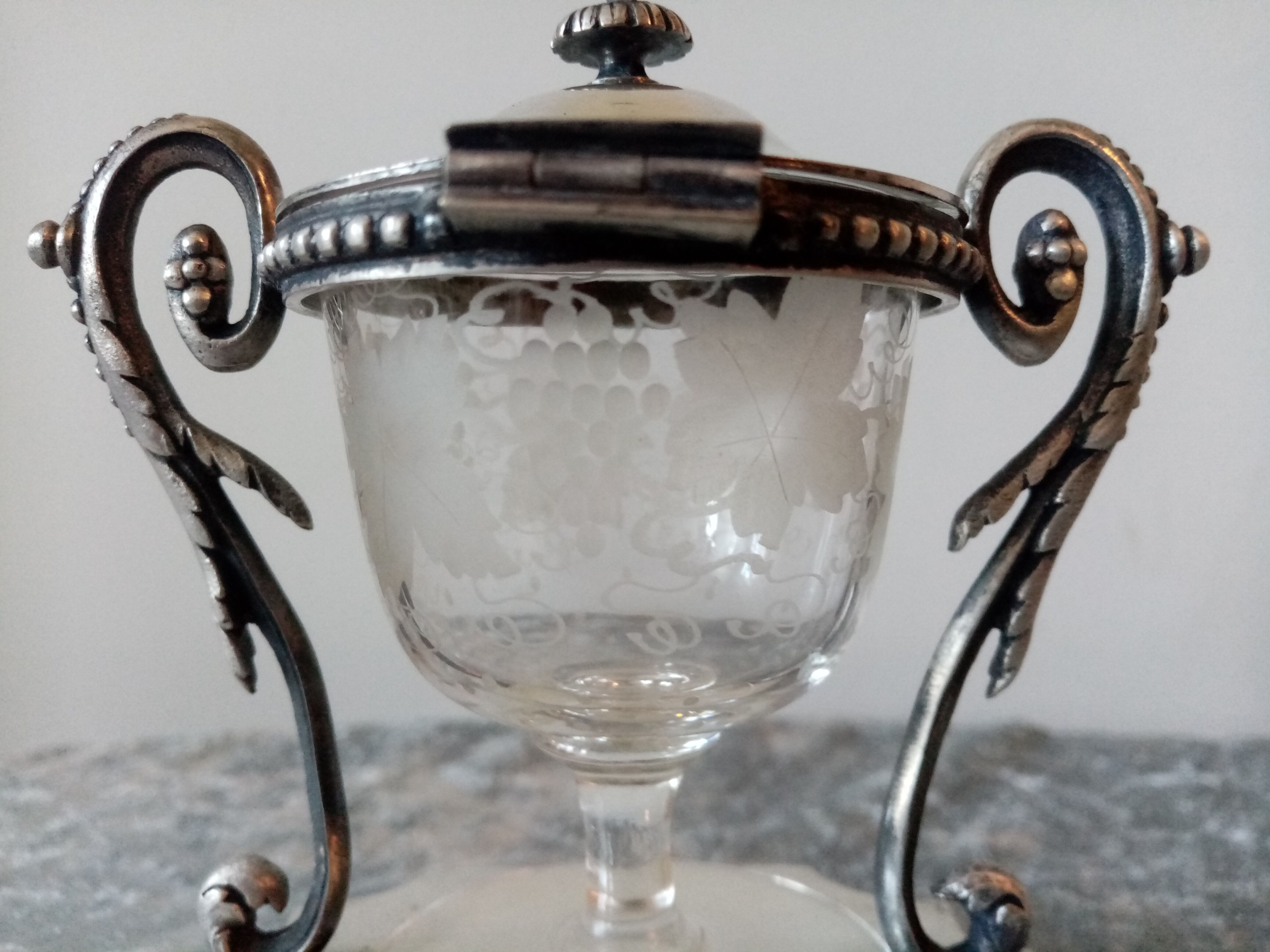 Old mustard maker in silver metal and crystal sign armand frenais