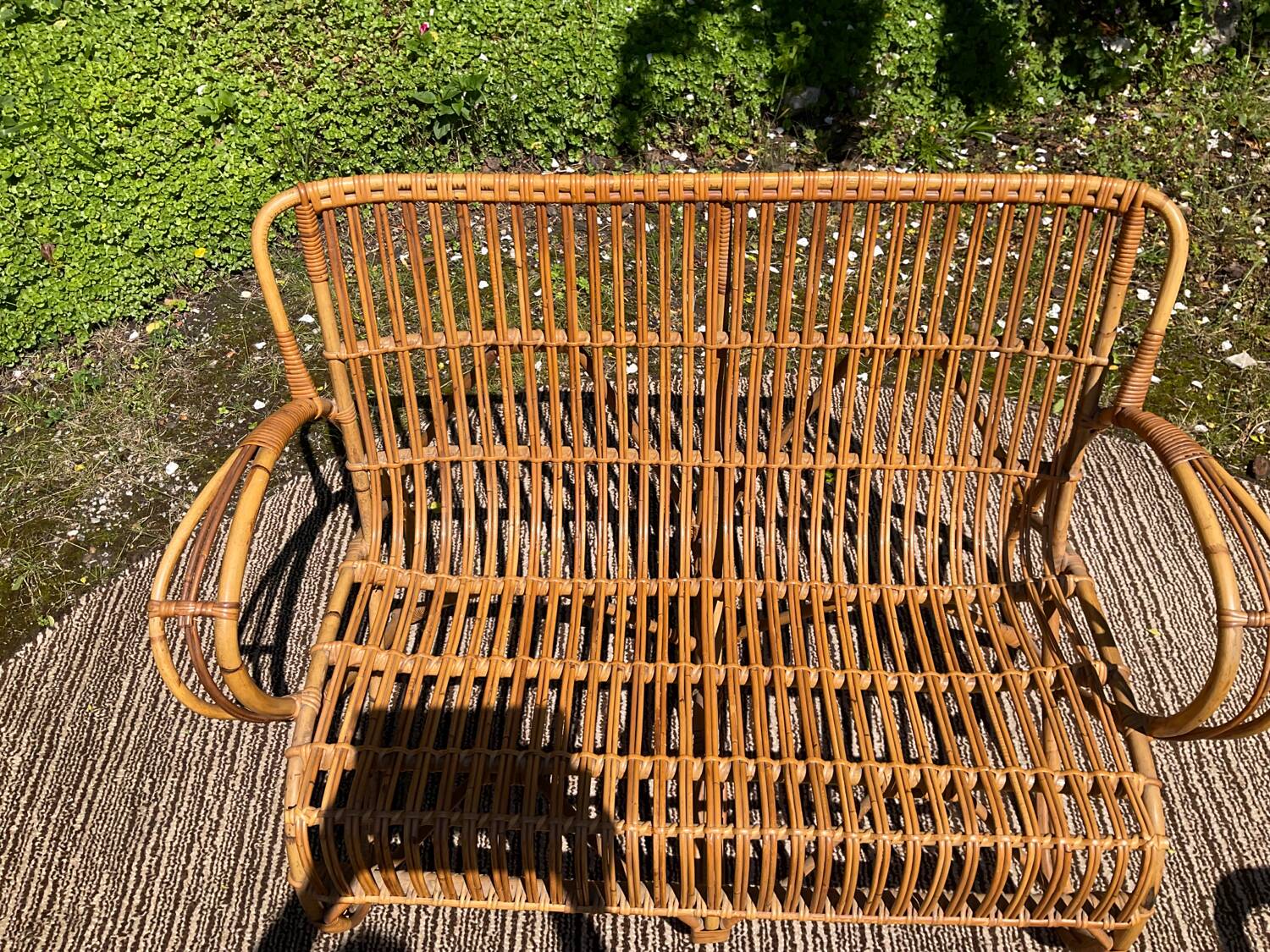 Vintage rattan lounge bench and 2 armchairs