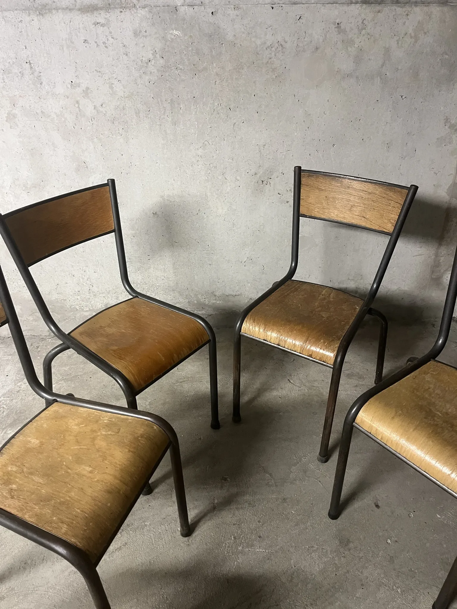 Set of 6 school chairs