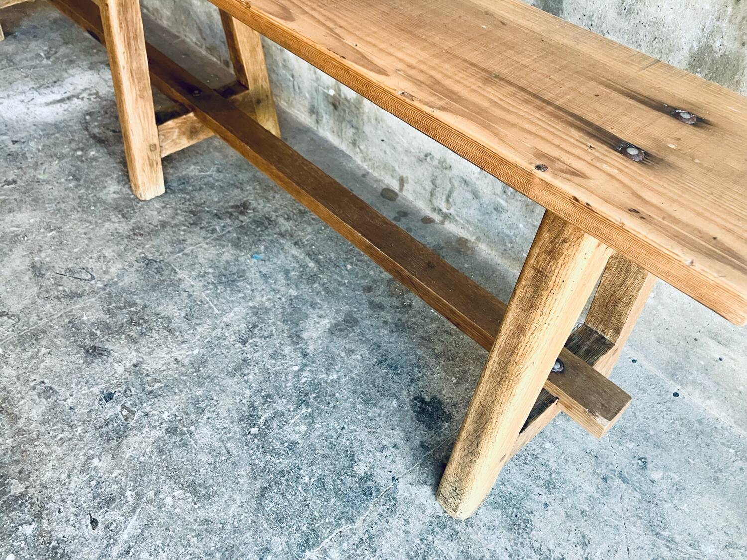 Farm bench