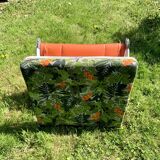Vintage sun lounger - deckchair with floral decor