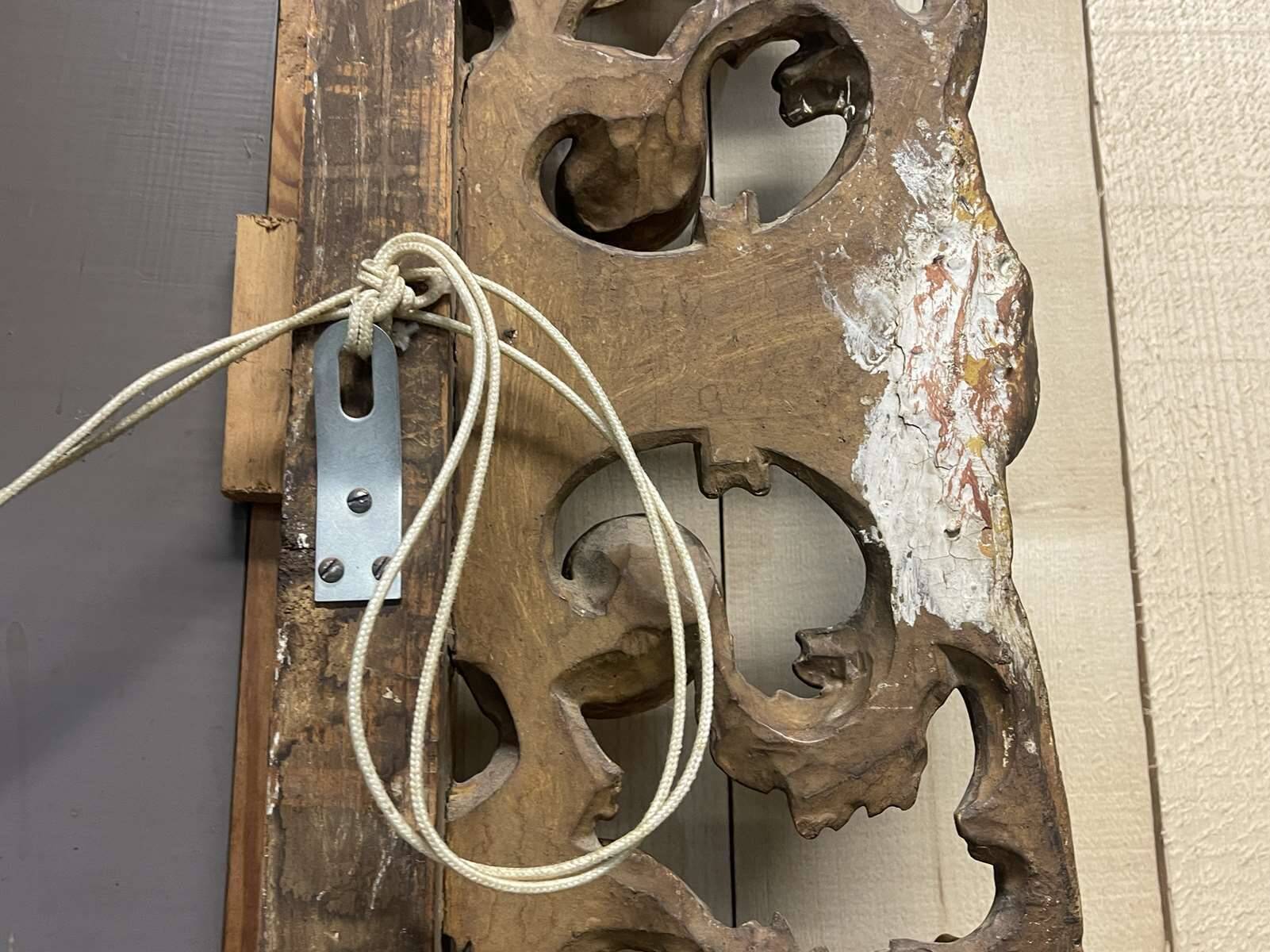Miroir Italien 19ème en bois et plâtre doré