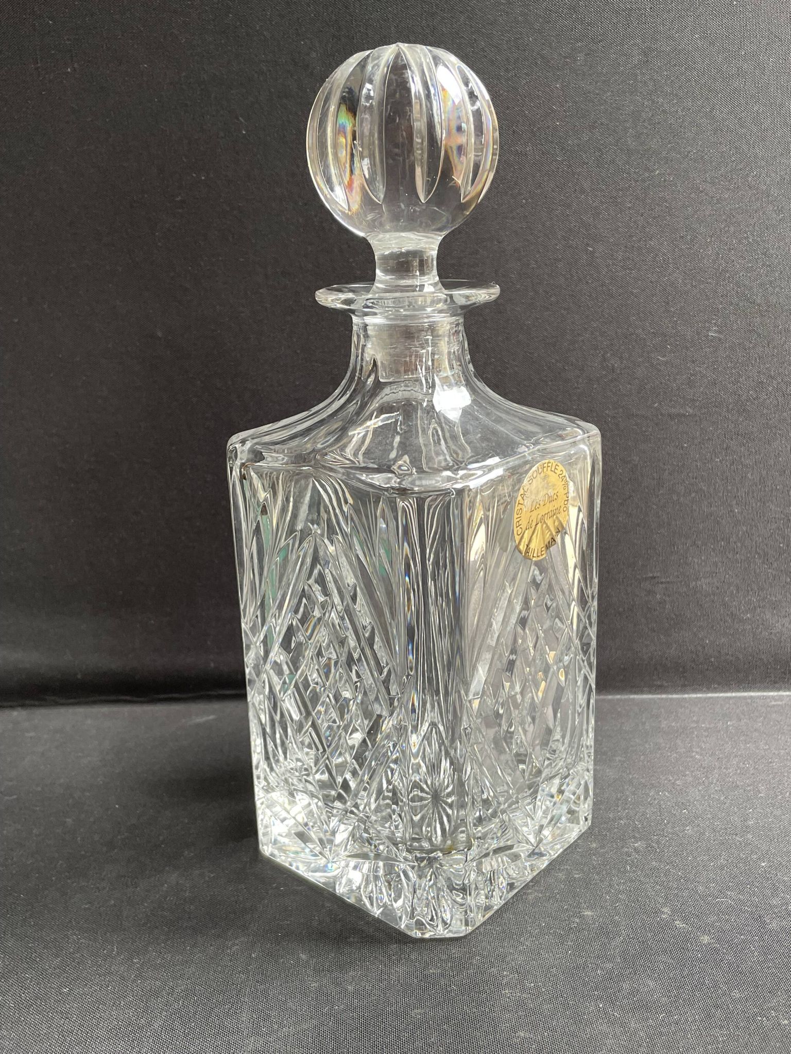 Cut crystal whisky carafe – Les Ducs de Lorraine
