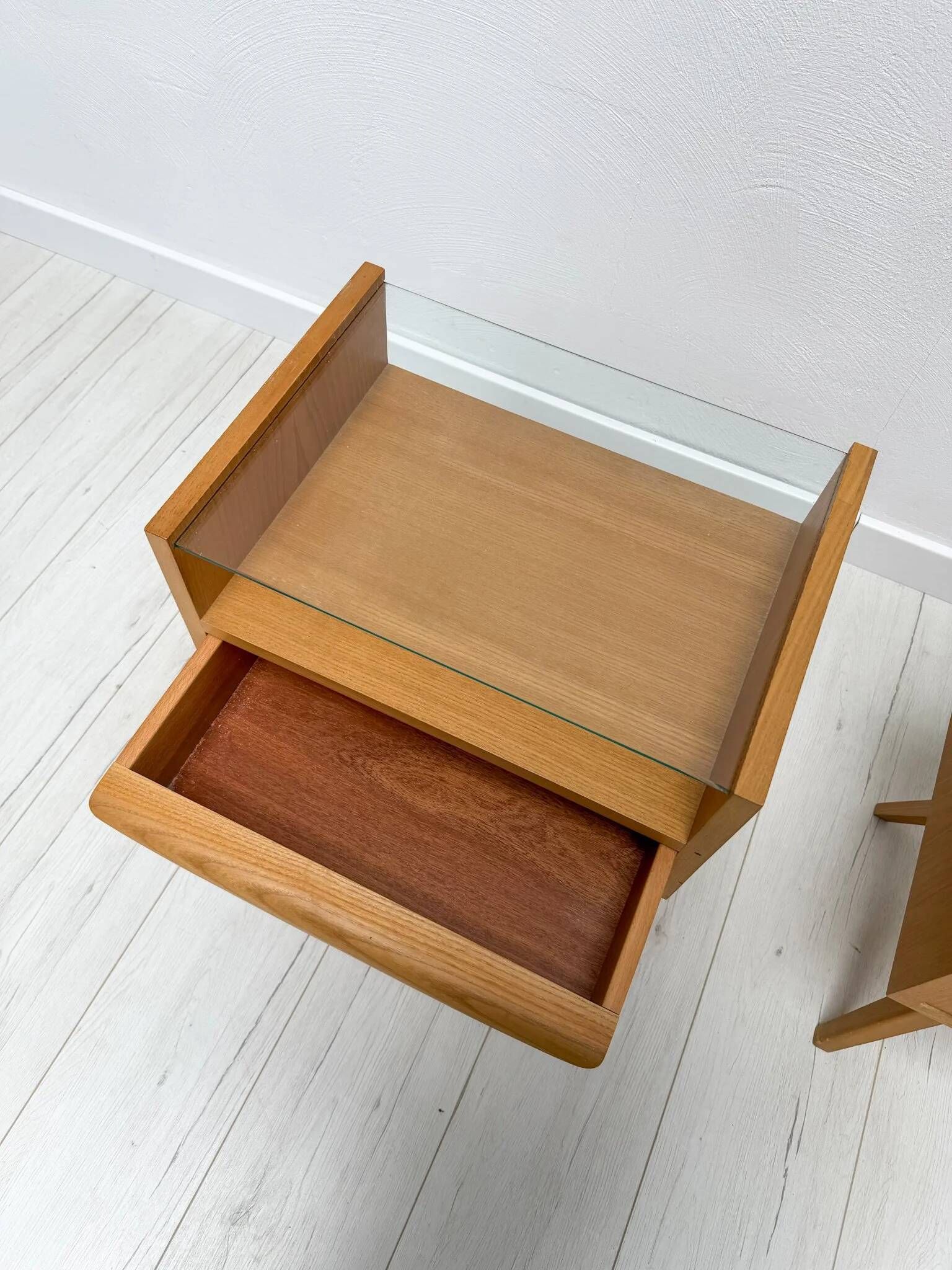 1960s vintage pair of mid-century walnut nightstands with glass shelves
