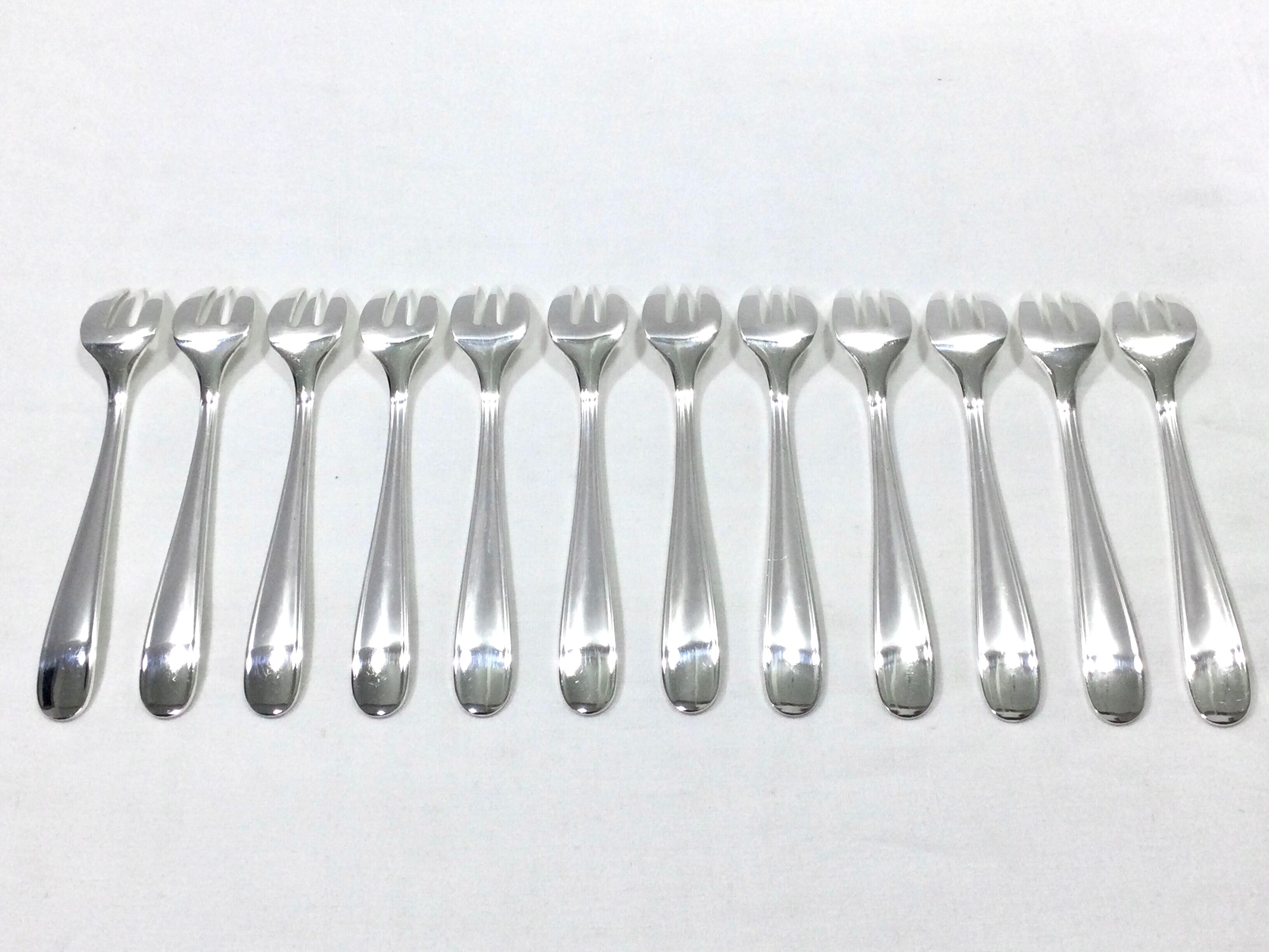 12 dax oyster forks Christofle