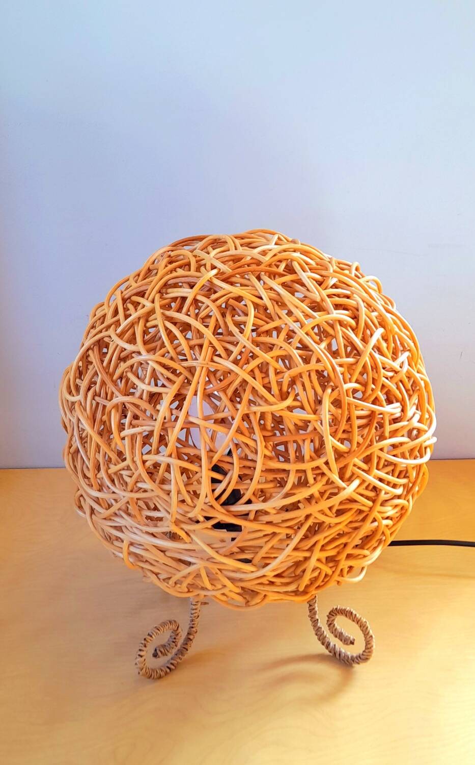 Rattan ball lamp
