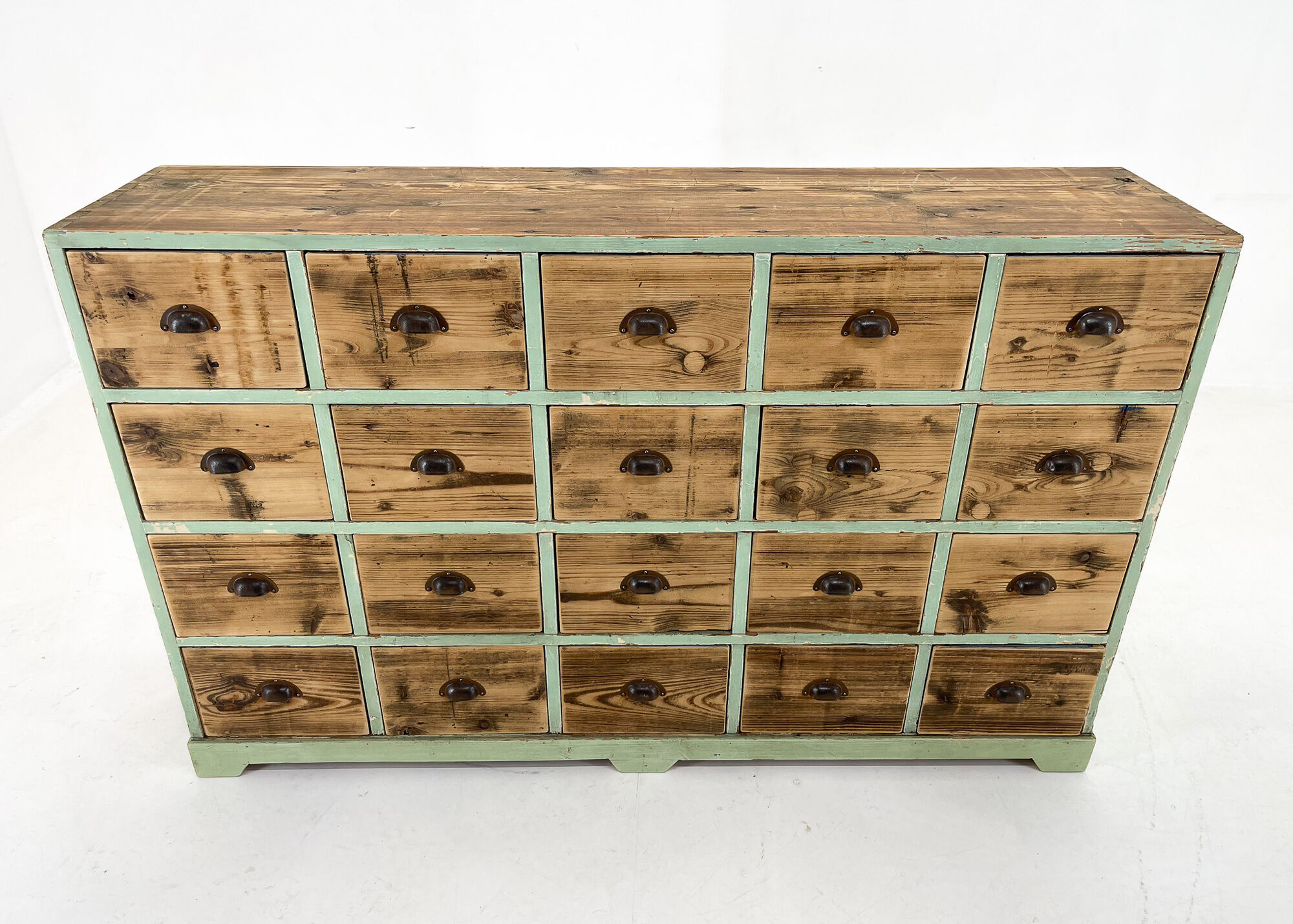 Vintage industrial wooden cabinet with original handels, 1930's