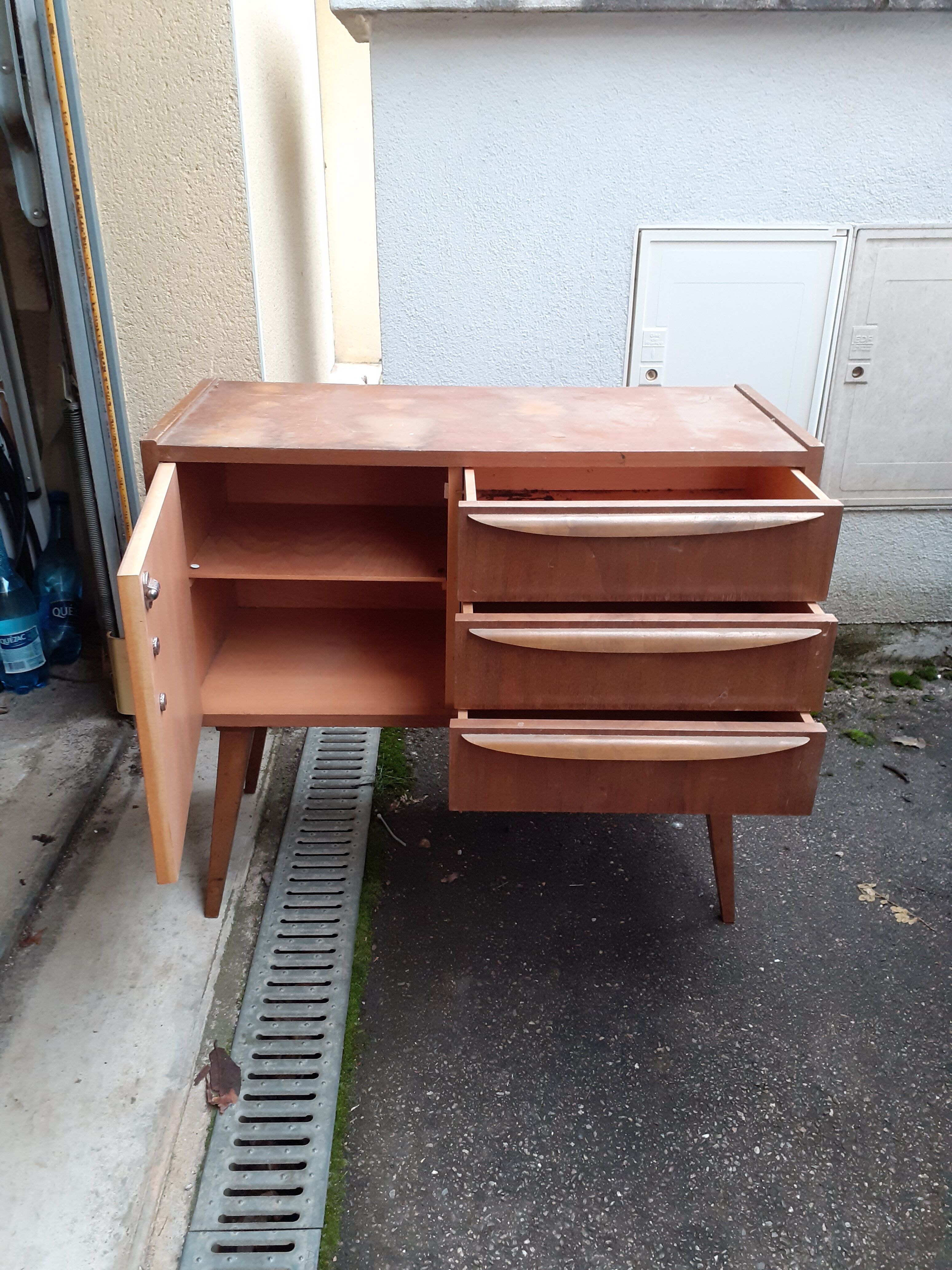 Sideboard