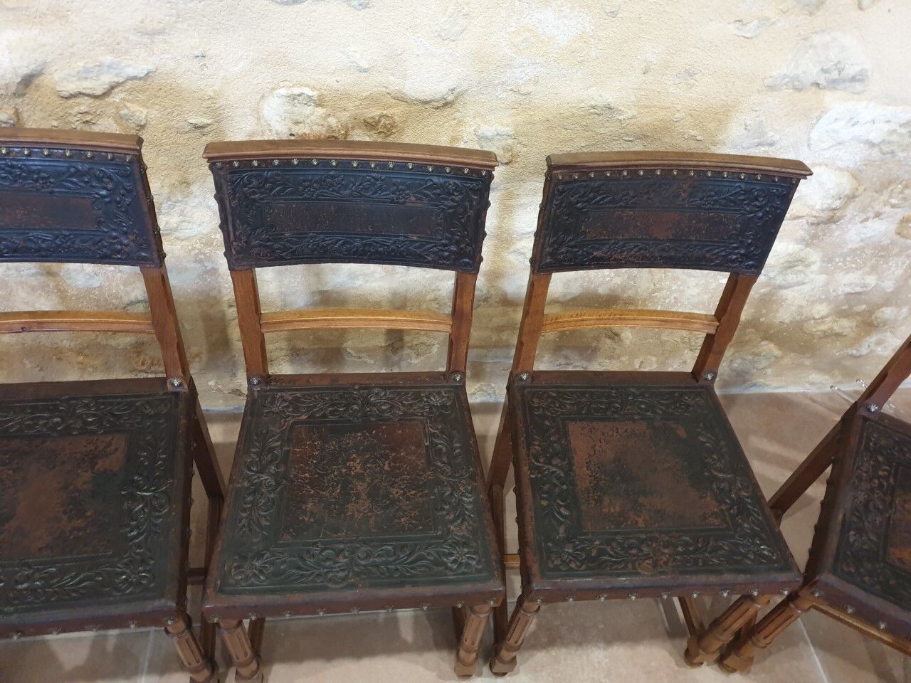 5 henry ii chairs