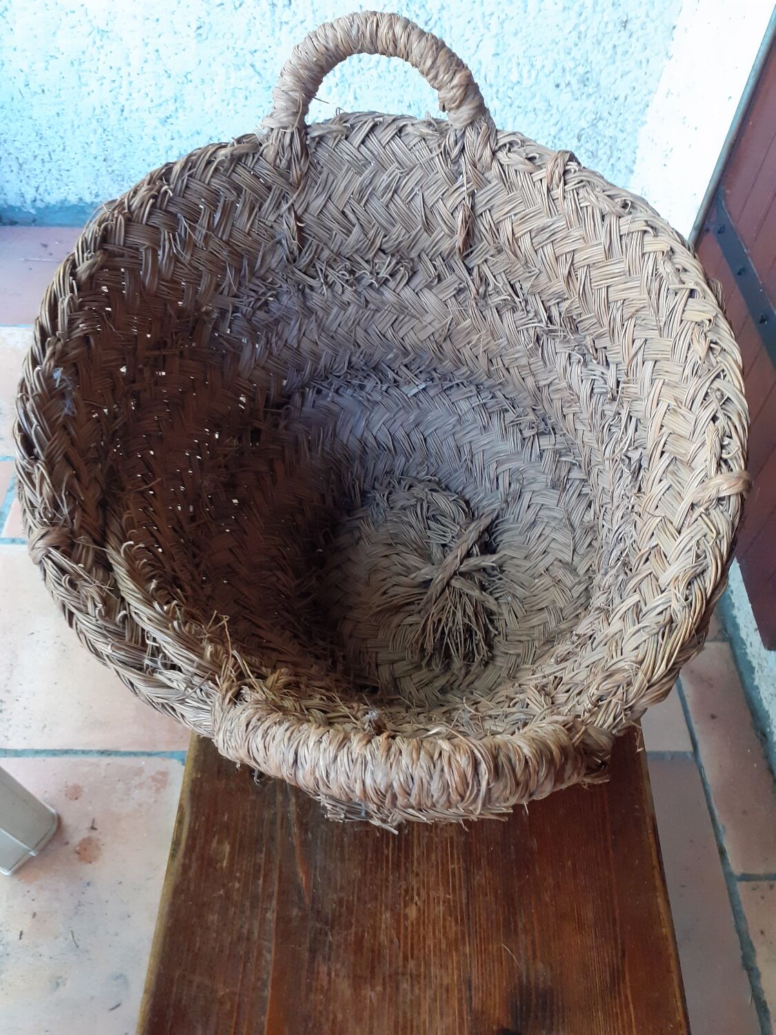 Basket in wicker