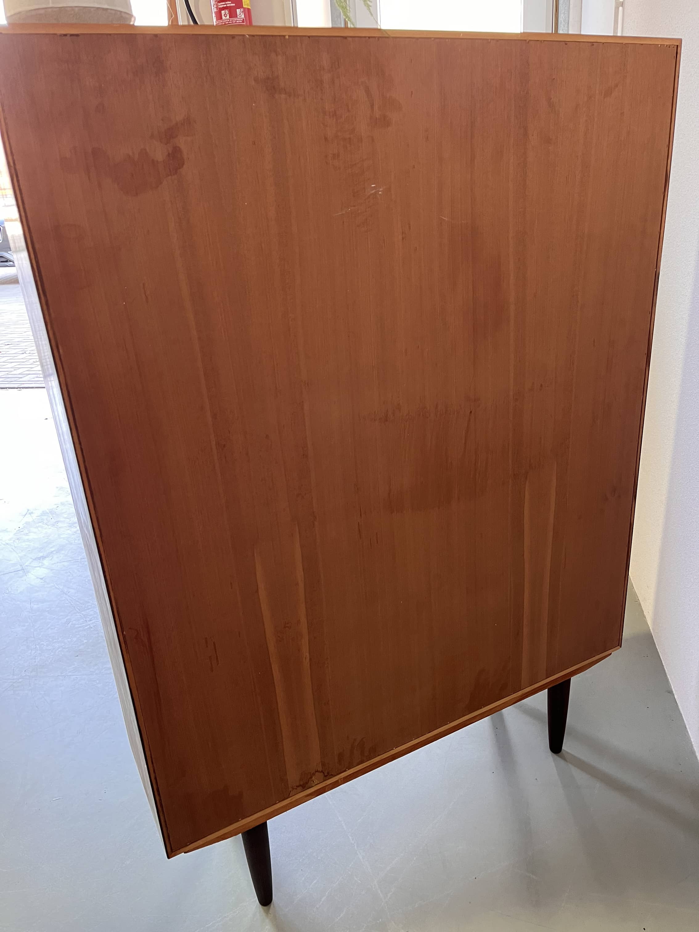 Bookcase in rosewood