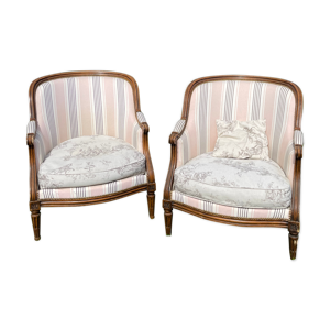 lot de fauteuils rénovés