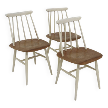 Set of 3 Scandinavian "Fanett" chairs by Ilmari Tapiovaara, Sweden, 1960