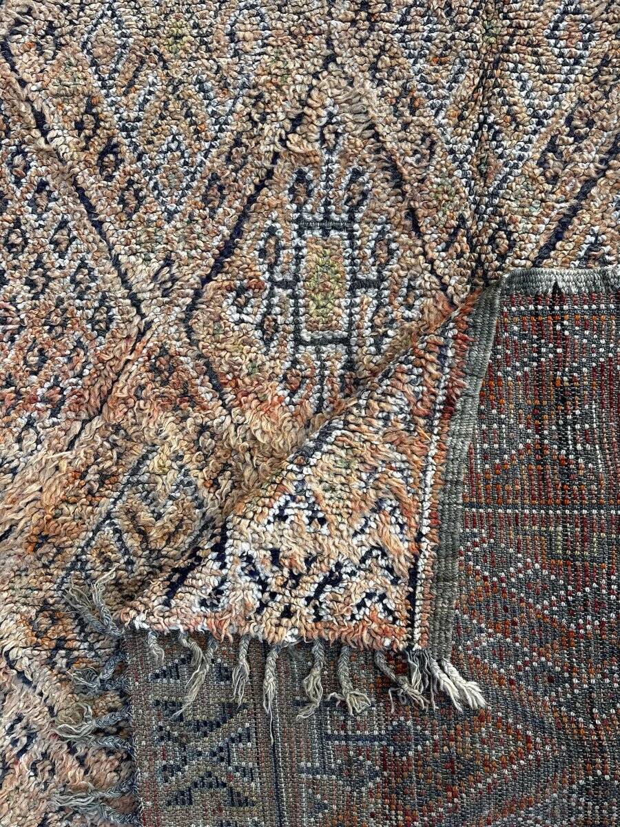 Vintage Moroccan Berber carpet in perfect condition made of wool.