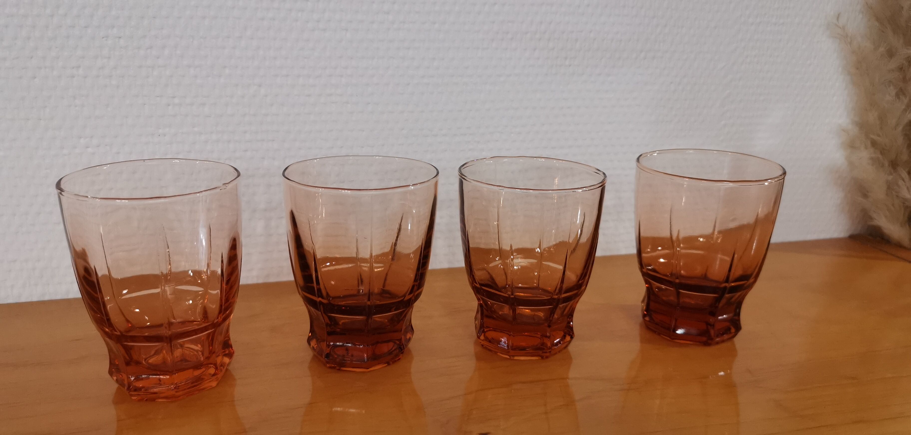 Set of 4 water glasses from the 30s smoked pink