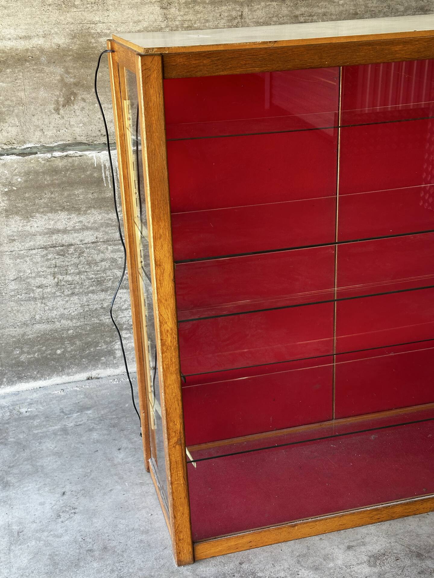 Antique shop display cabinet, 1930s