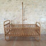 Old rattan bed