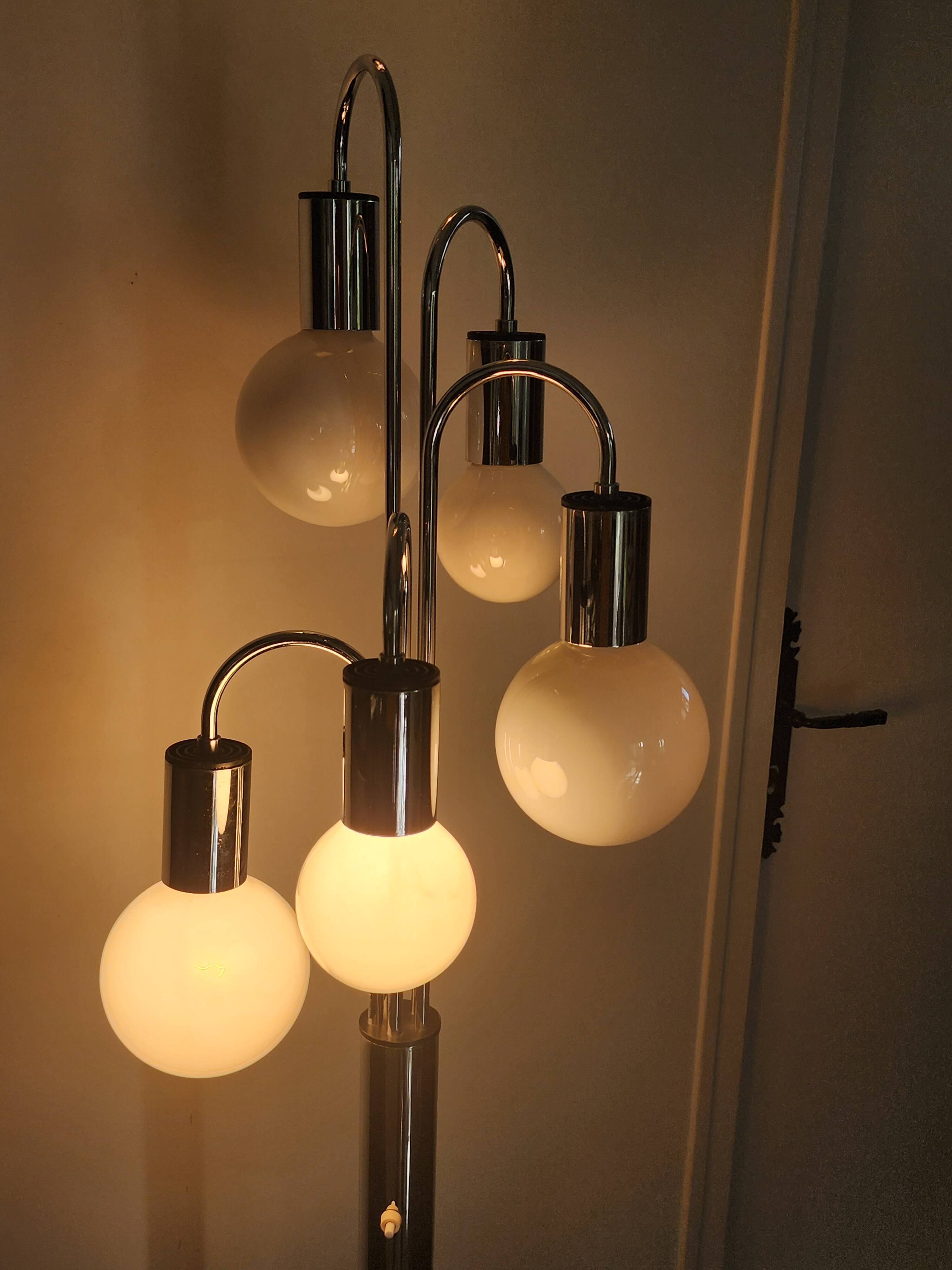 Waterfall floor lamp by Robert Sonneman