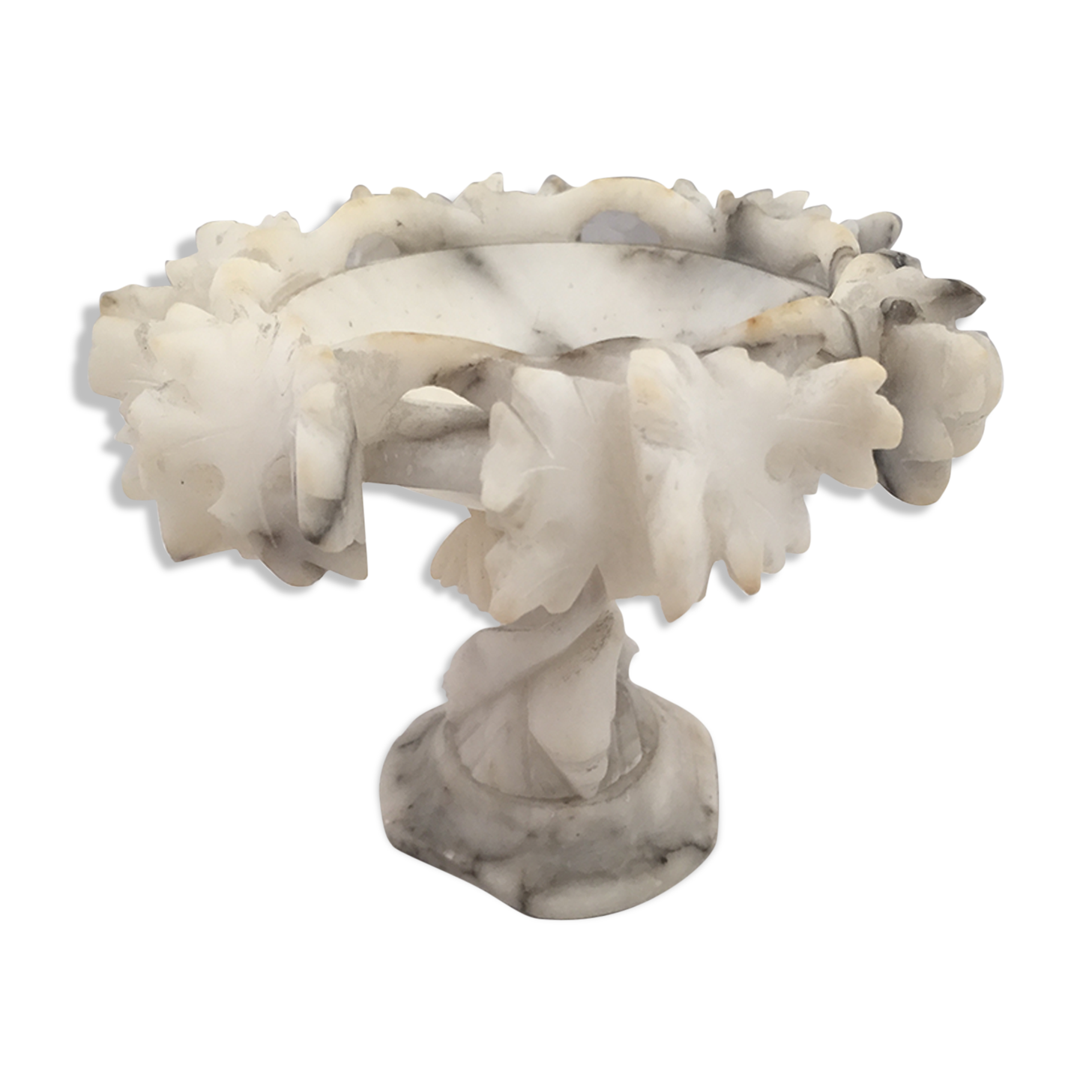 Coupe en albâtre sculptée epoque XlXème siècle