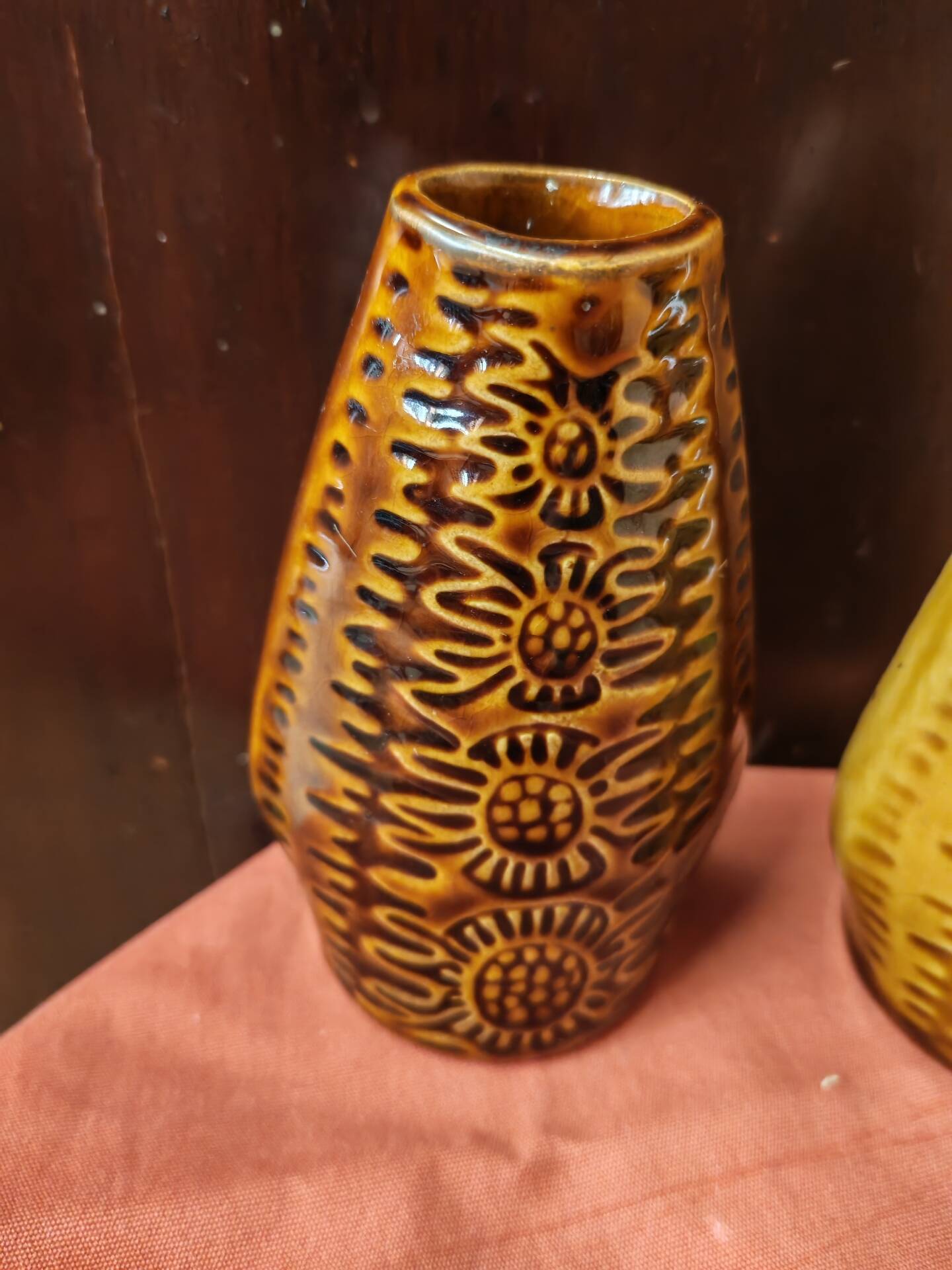 Pair of vases New Look Poland Mirostowice 1970