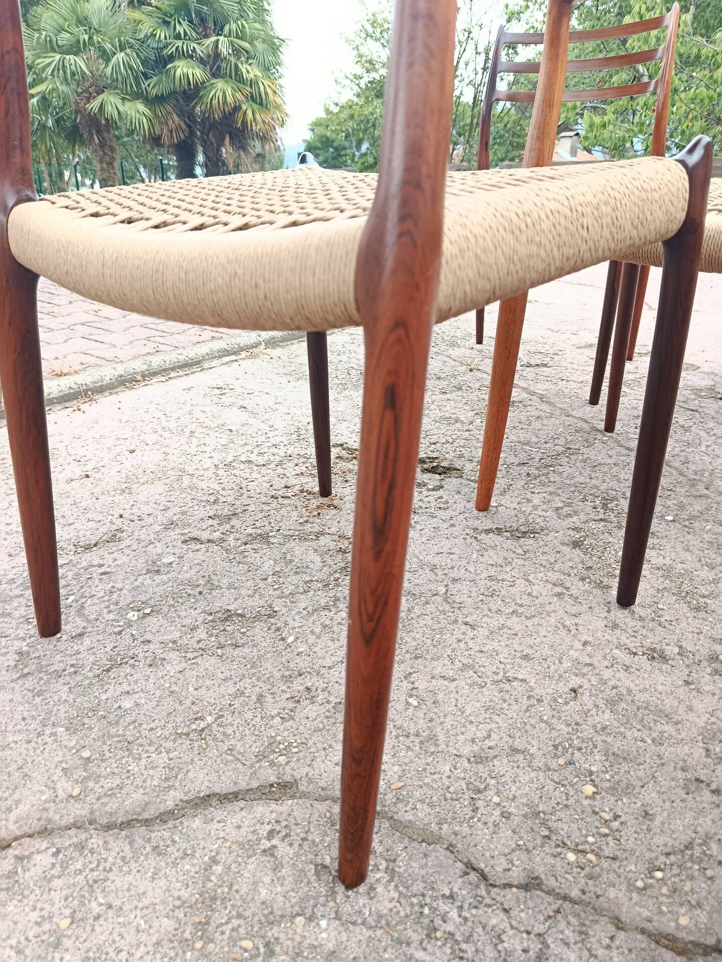 6 rosewood chairs no. 78 Niels Otto Moller