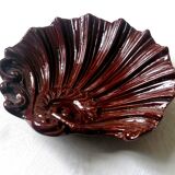 Shell cuts in roccoco earthenware