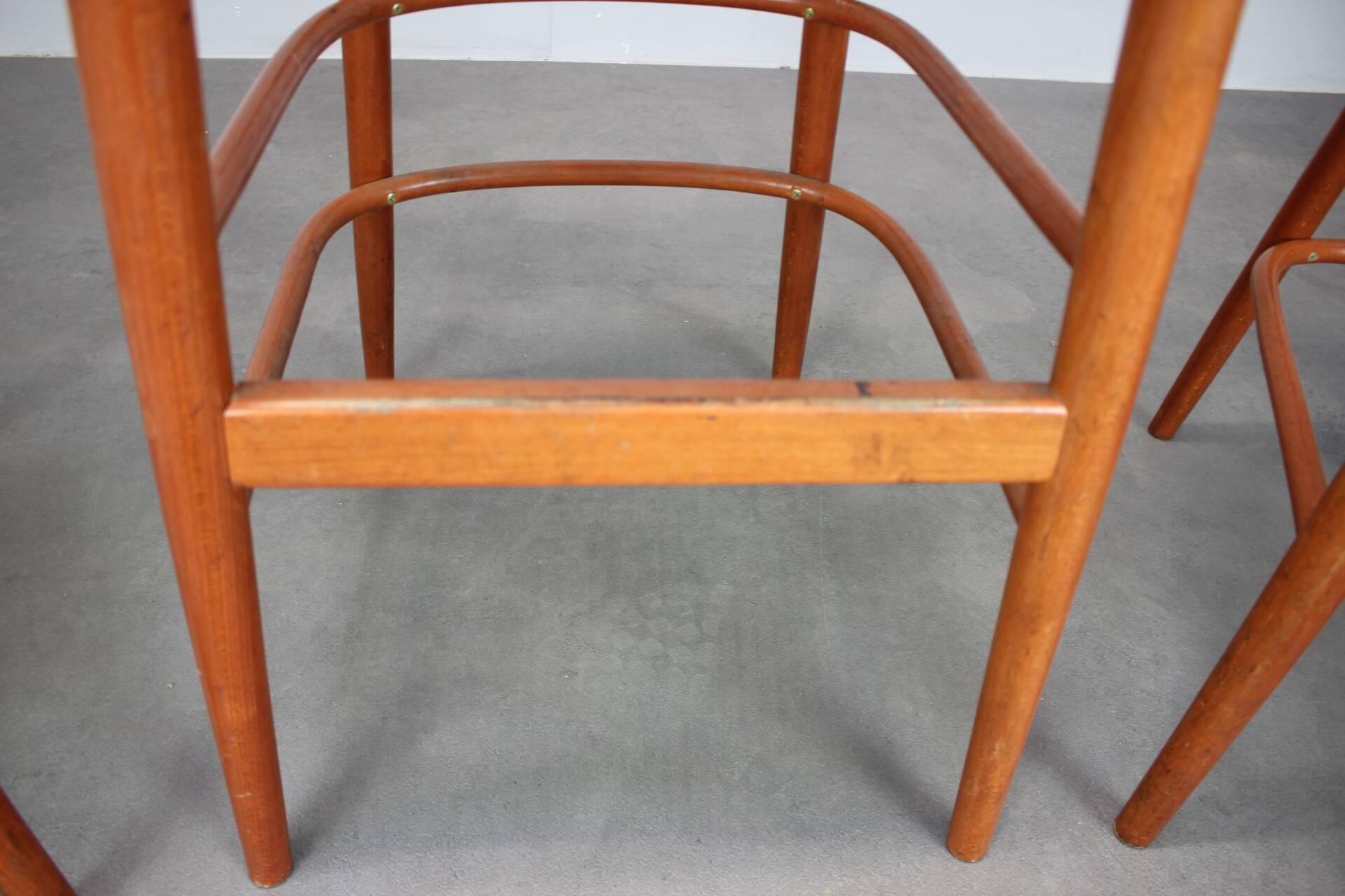 Set of 3 TON bentwood bar stools, Czech Republic, circa 1990.