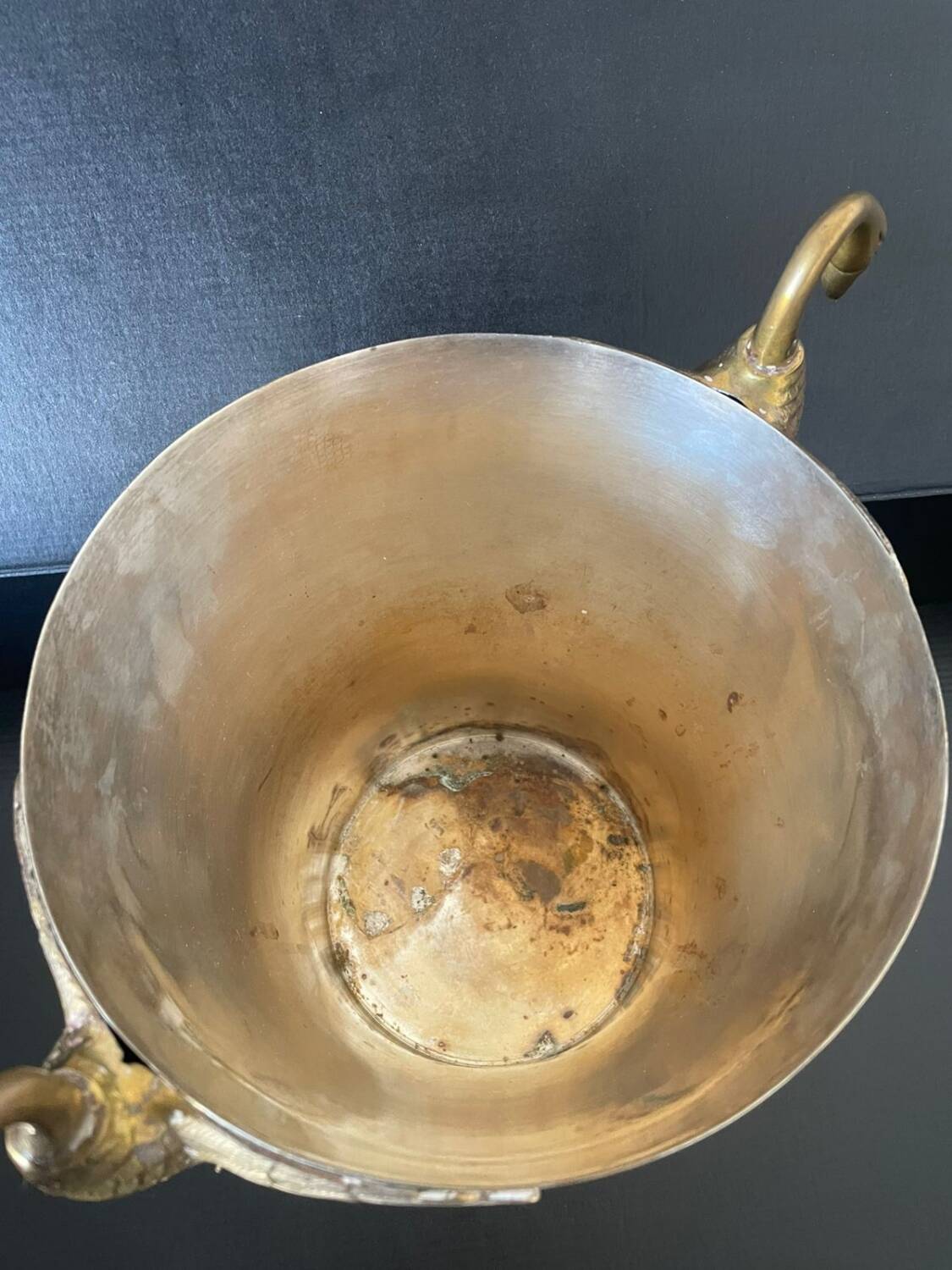 Champagne bucket with swans, 1940