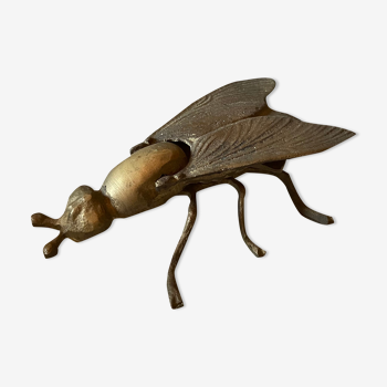 Golden metal insect ashtray