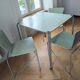 Table + 3 chaises TUX par Paul et Barbara Haigh