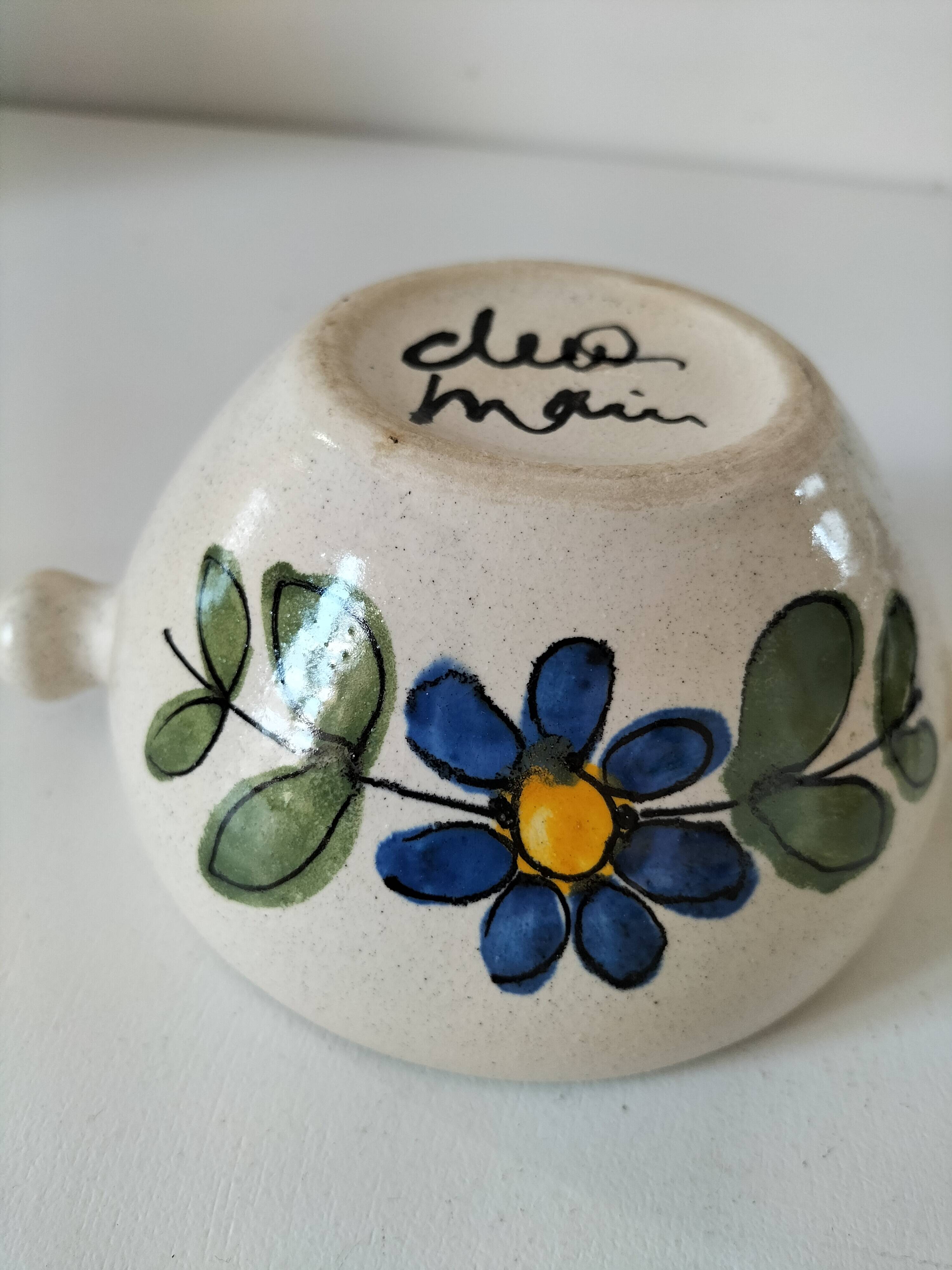 Ceramic soup bowl with blue flower decoration – handmade