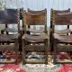 Set of 6 English chairs in oak and fine leather from the late 19th century.