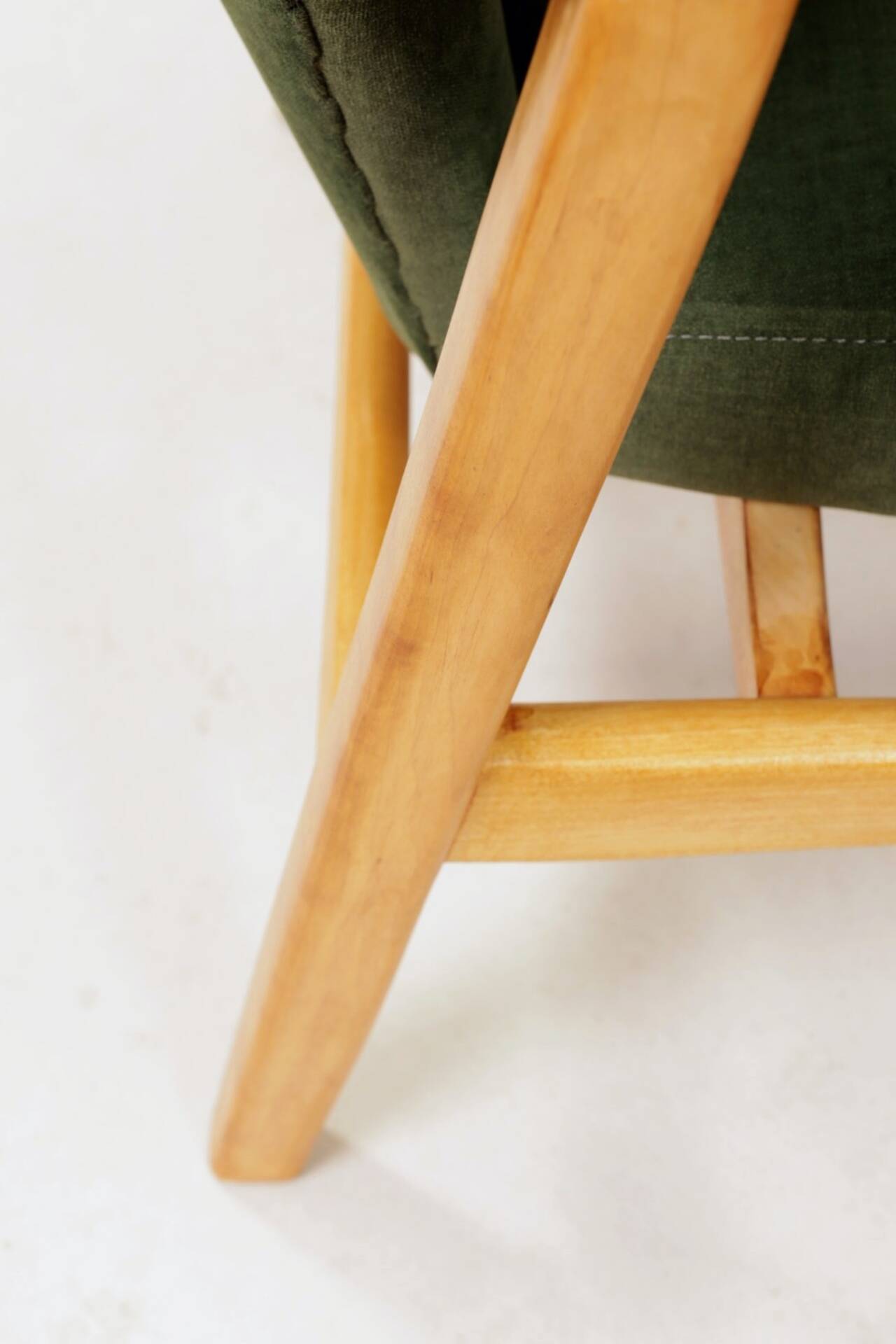 Pair of longue chairs royal green velvet by Ikea