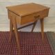 Bureau pieds compas