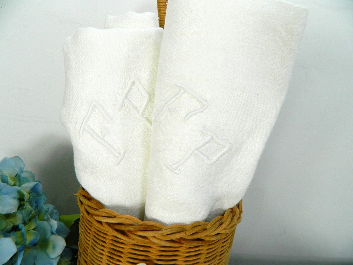 Set of 6 large damask napkins with monogram