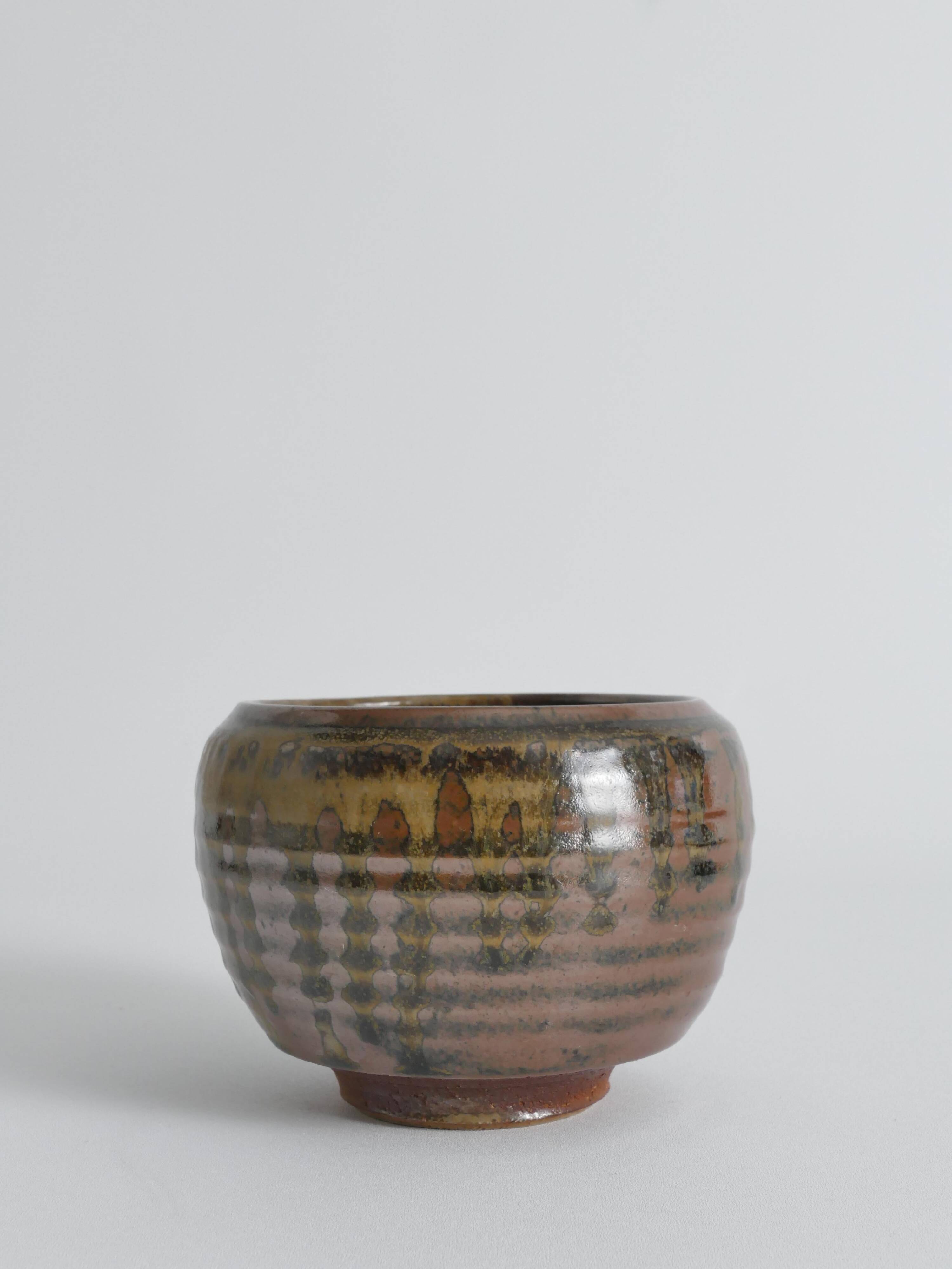 Midcentury-Modern Stoneware Bowl Dripping Motif in the Style of Margaret Rey
