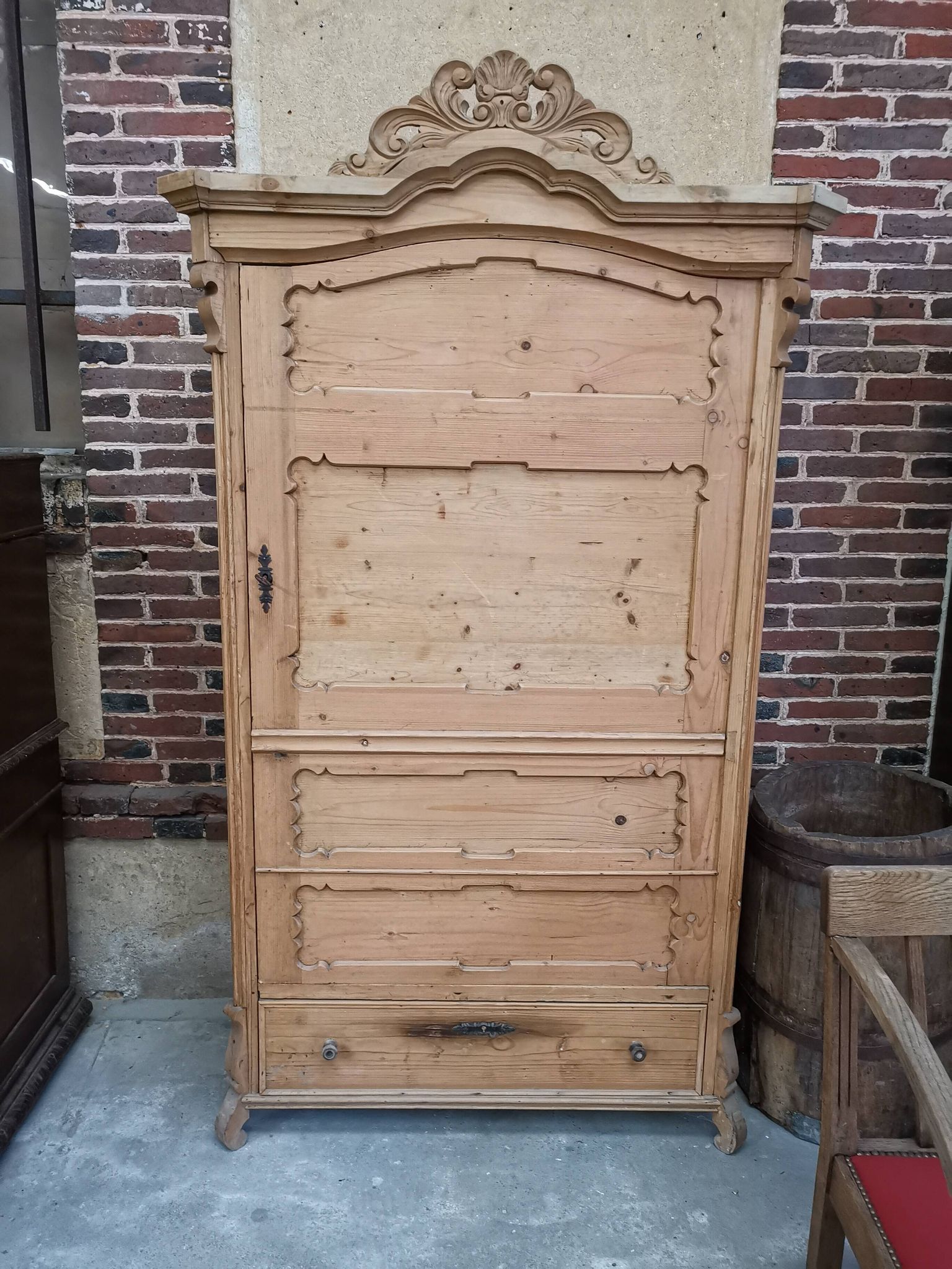 Armoire