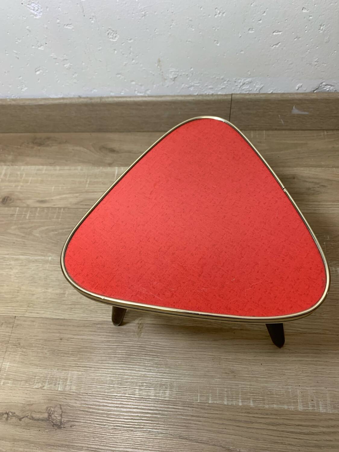 Vintage triangular plant holder