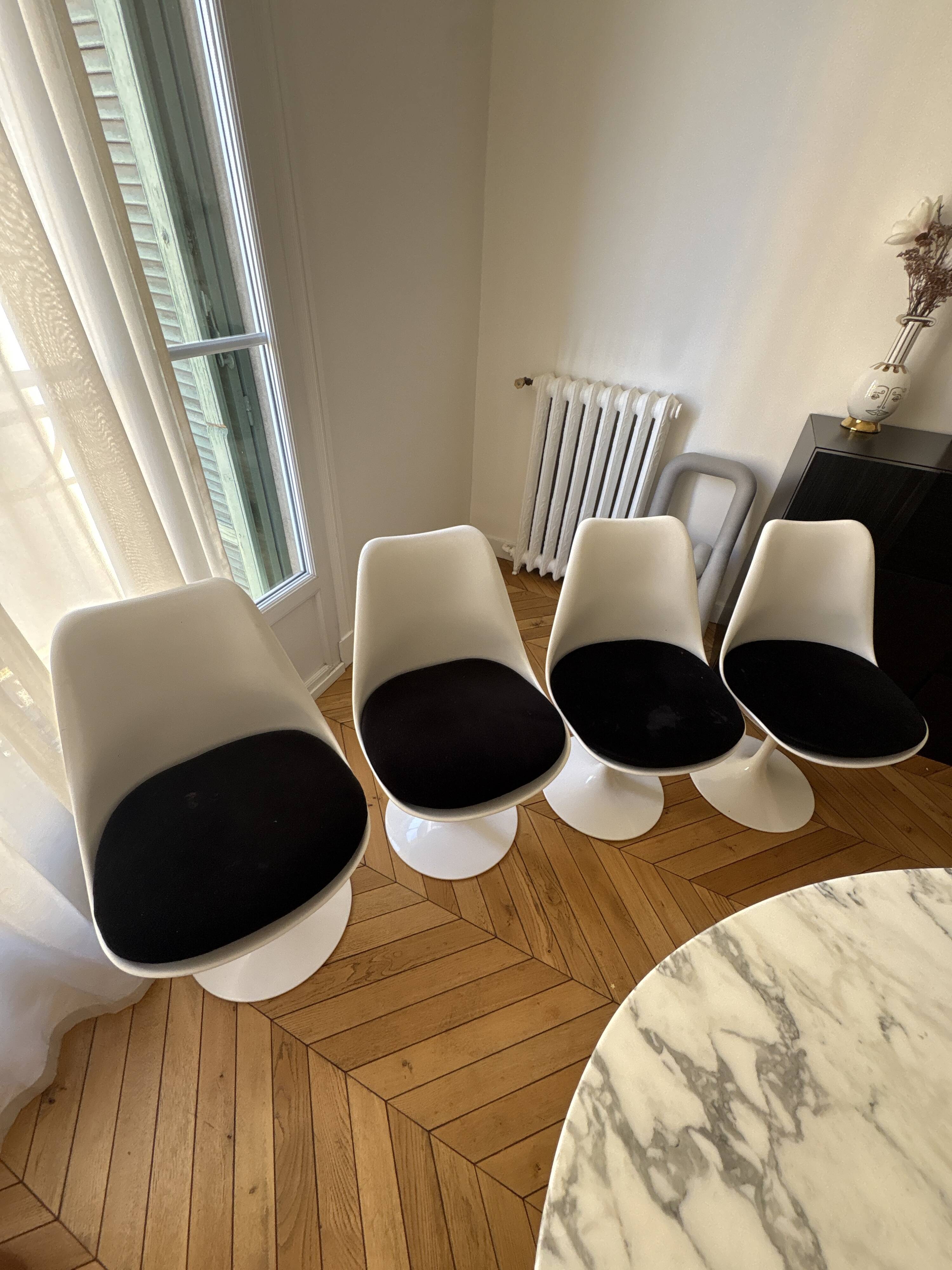 Knoll tulip chair with black velvet cushion