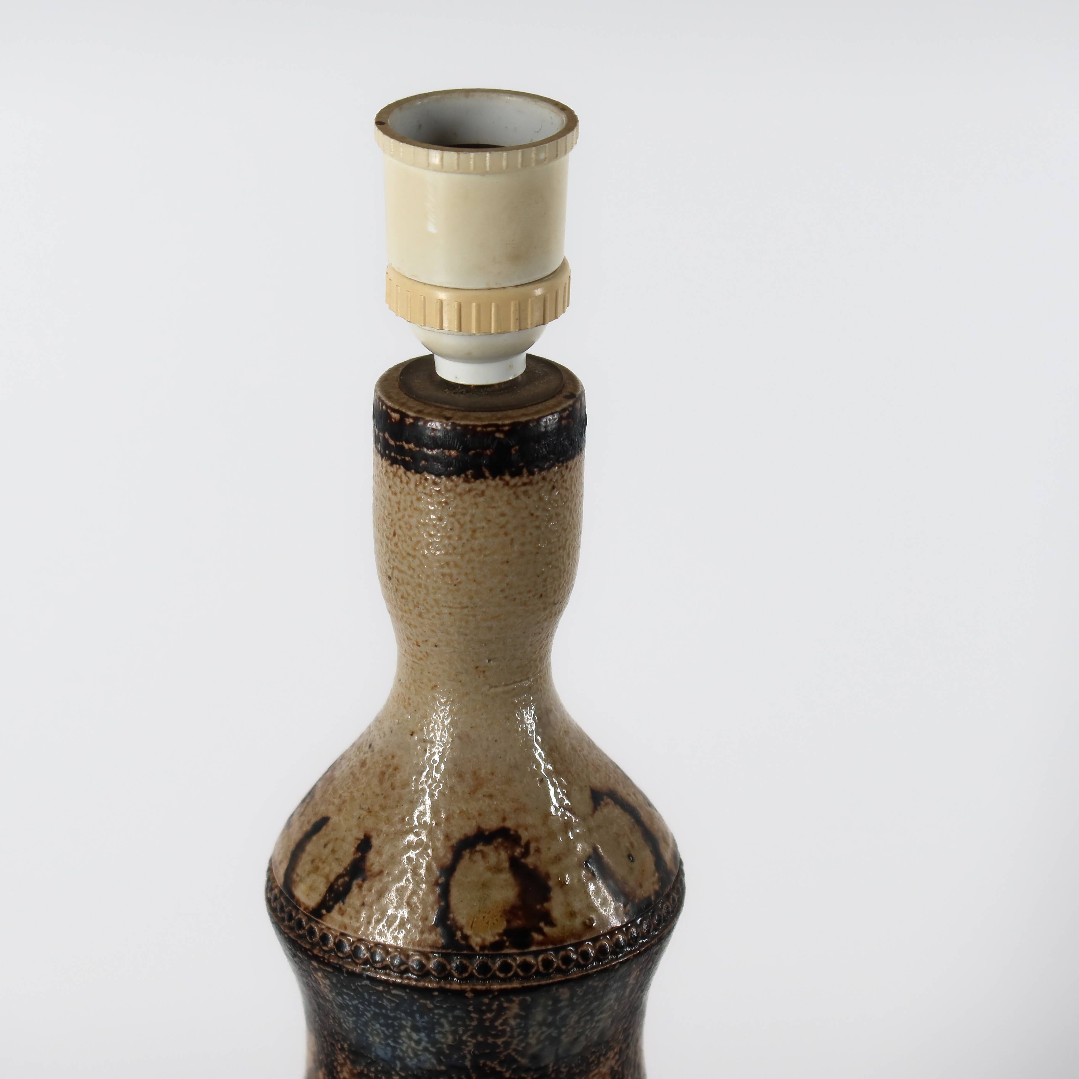 Pied de lampe en céramique vintage signé Jean‑Claude Courjault Kéraluc