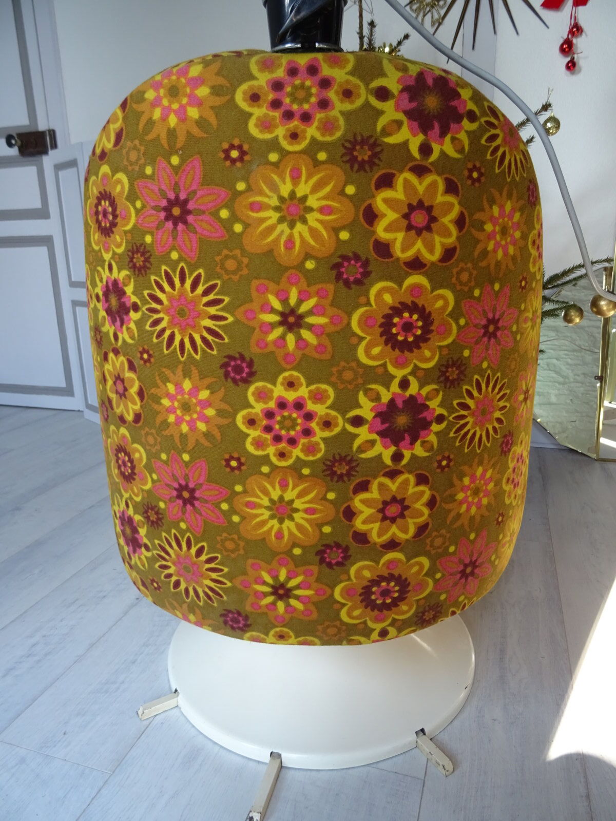 Barber's armchair 70