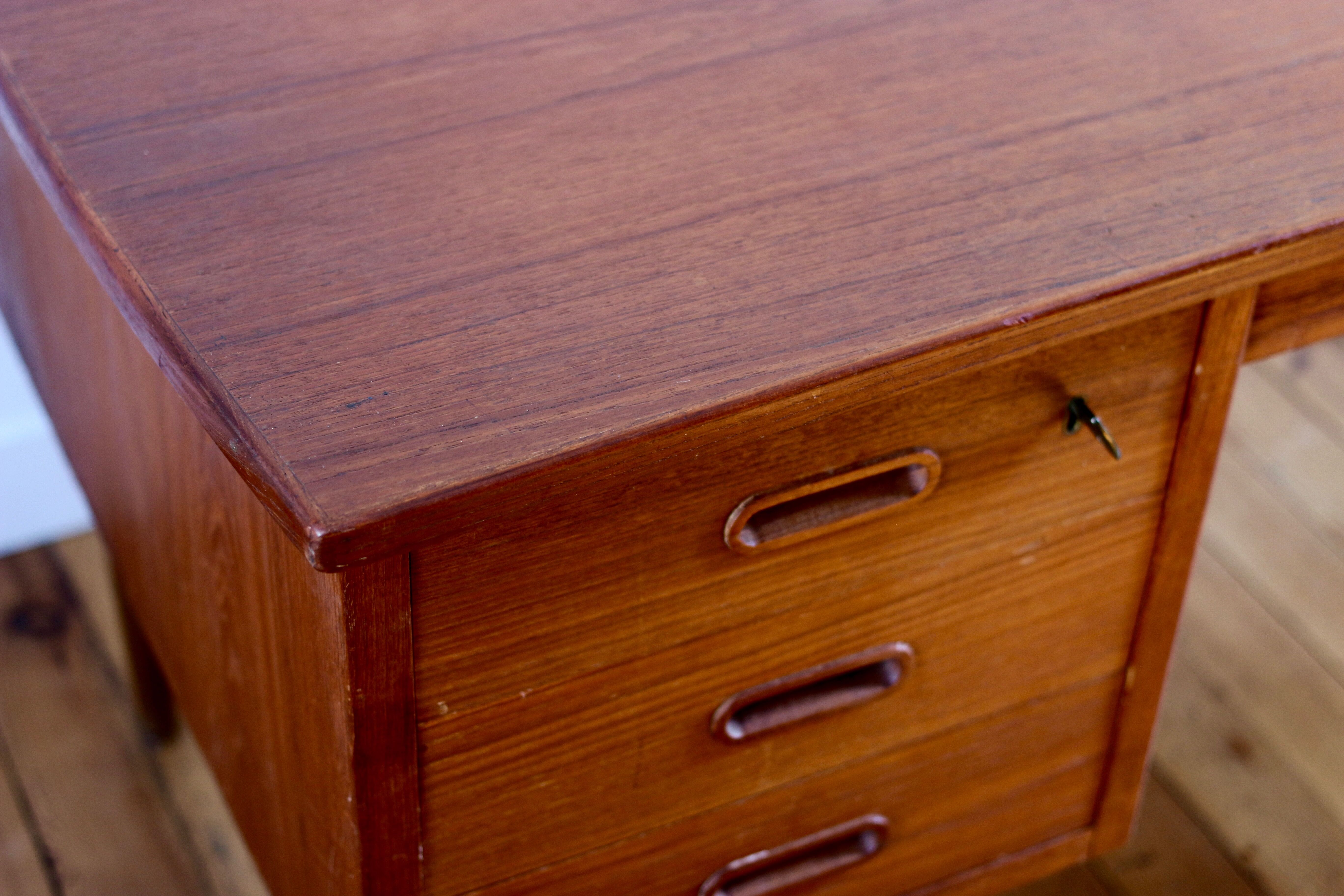 Scandinavian desk 60s teak