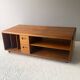 Support multimédia moderne du milieu du siècle des années 1960 / table basse par Meredrew